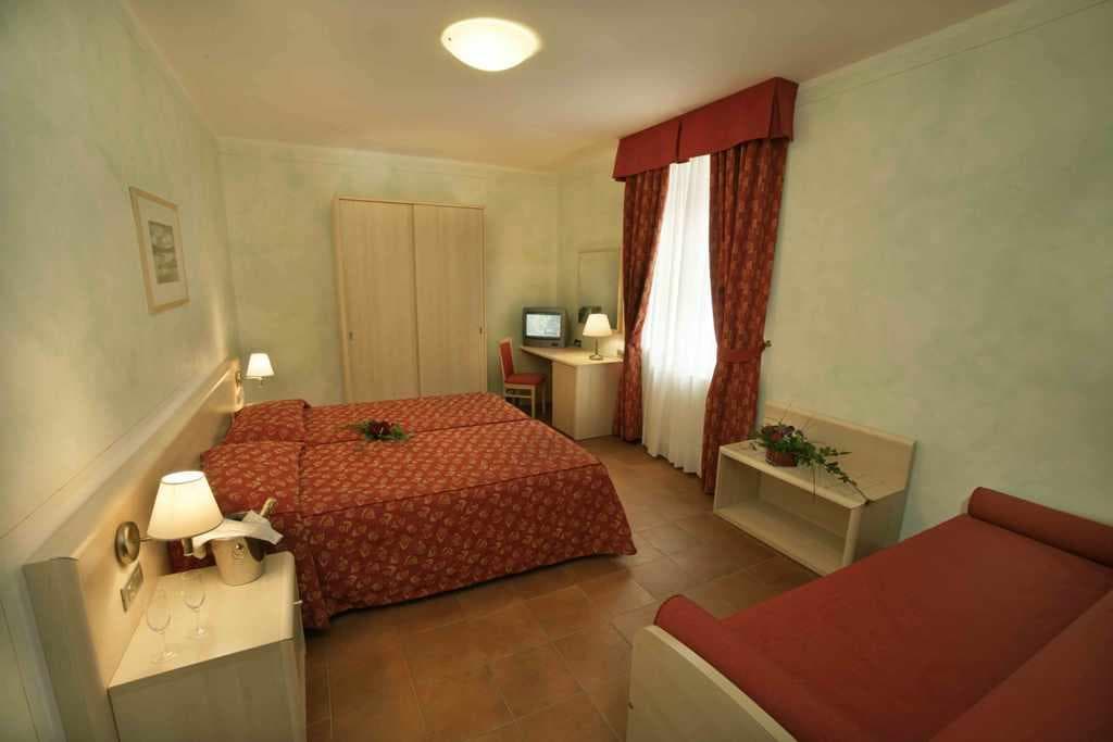 Hotel Caesar Prague Ansicht 4