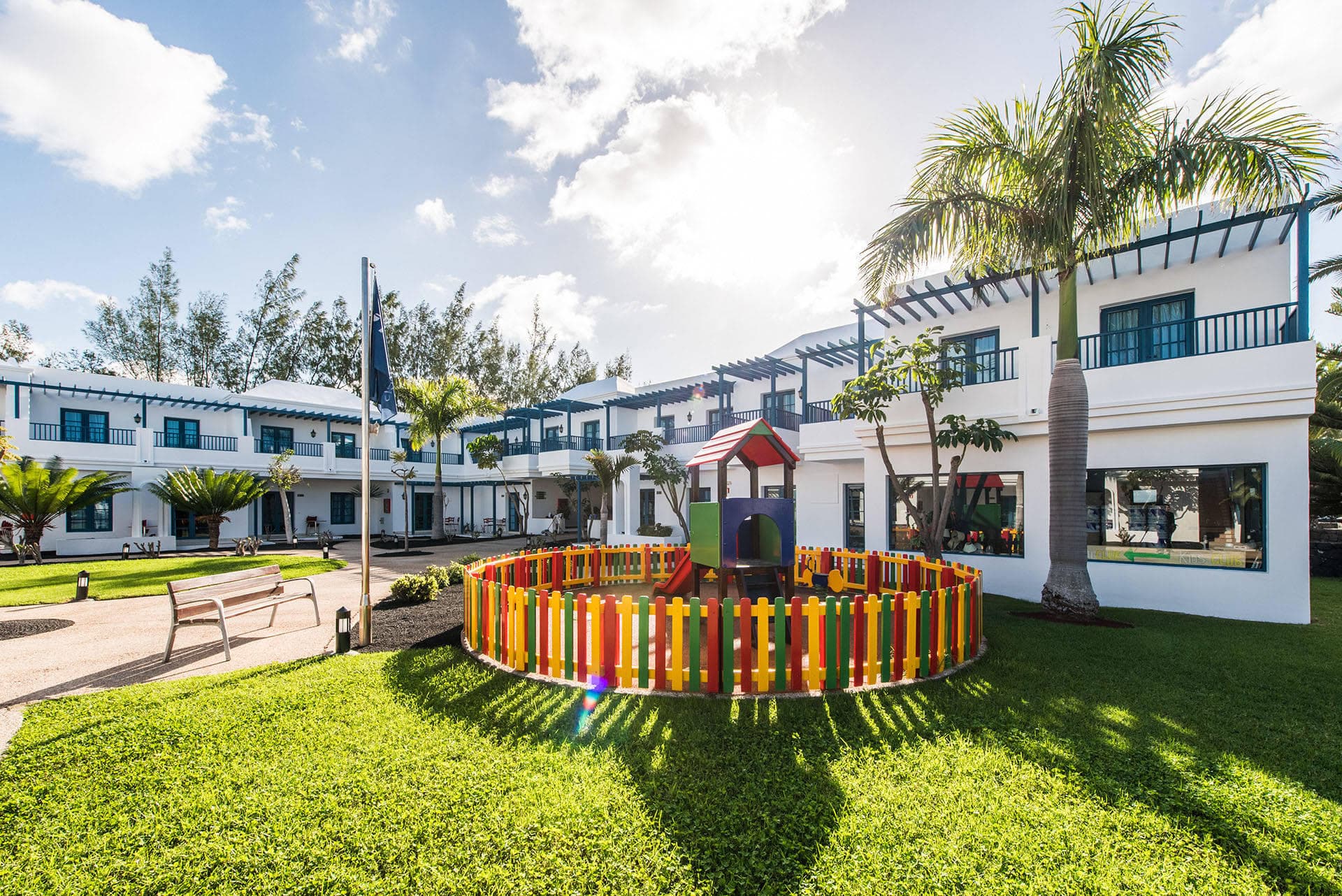 Hotel THB Tropical Island Ansicht 2