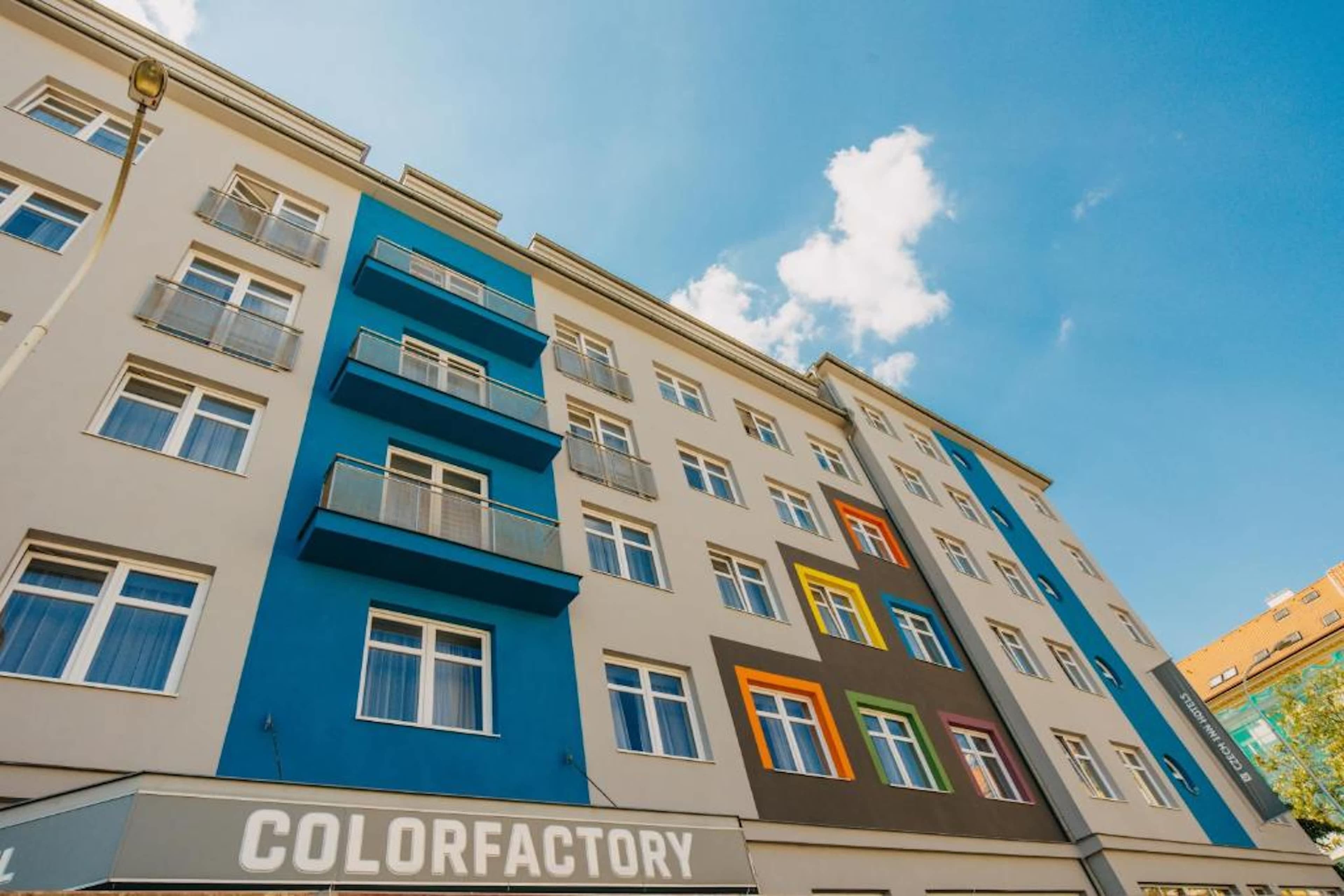 COLORFACTORY SPA Hotel Ansicht 2