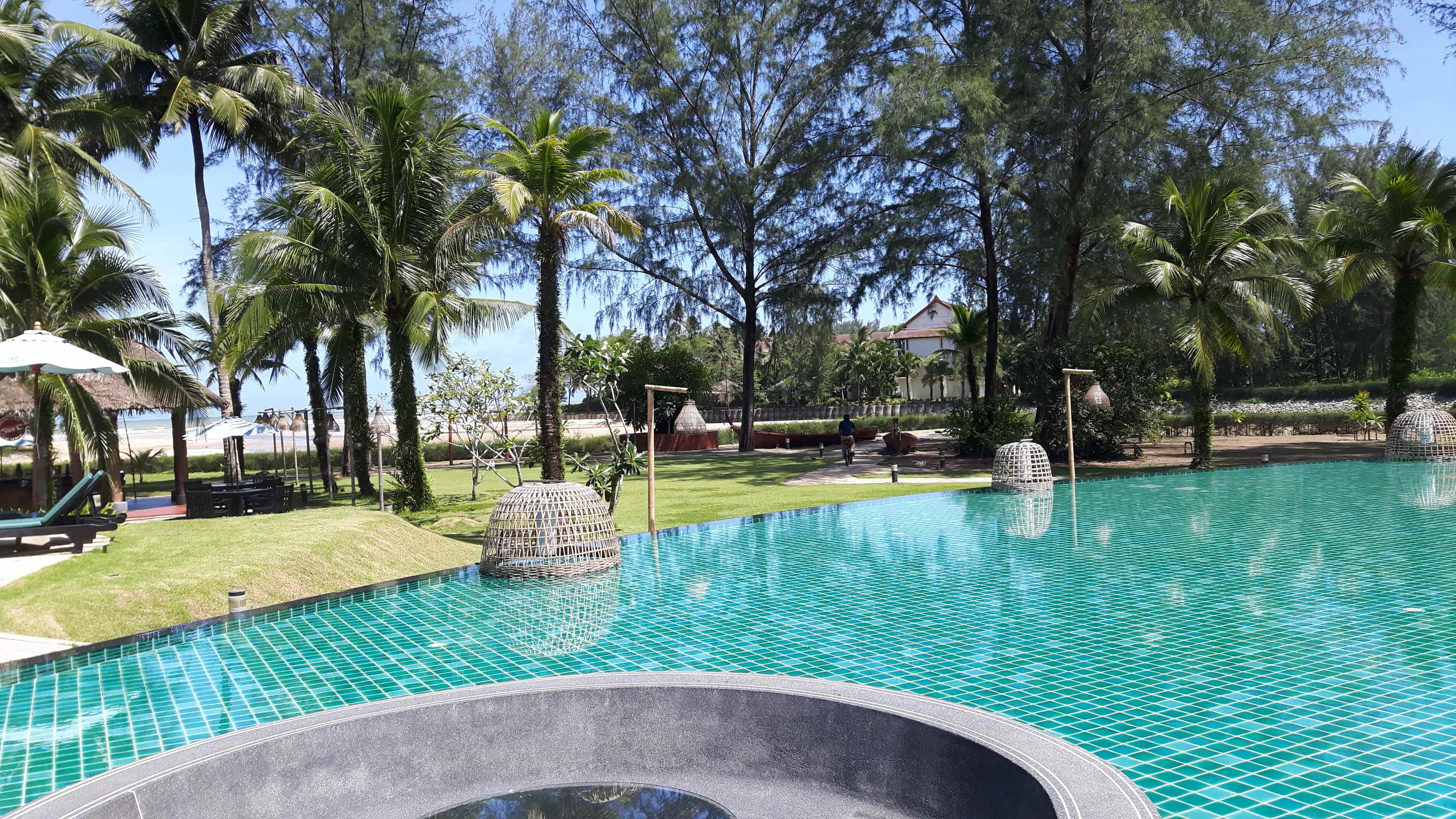 Apsara Beachfront Resort & Villa - SHA Extra Plus Ansicht 9
