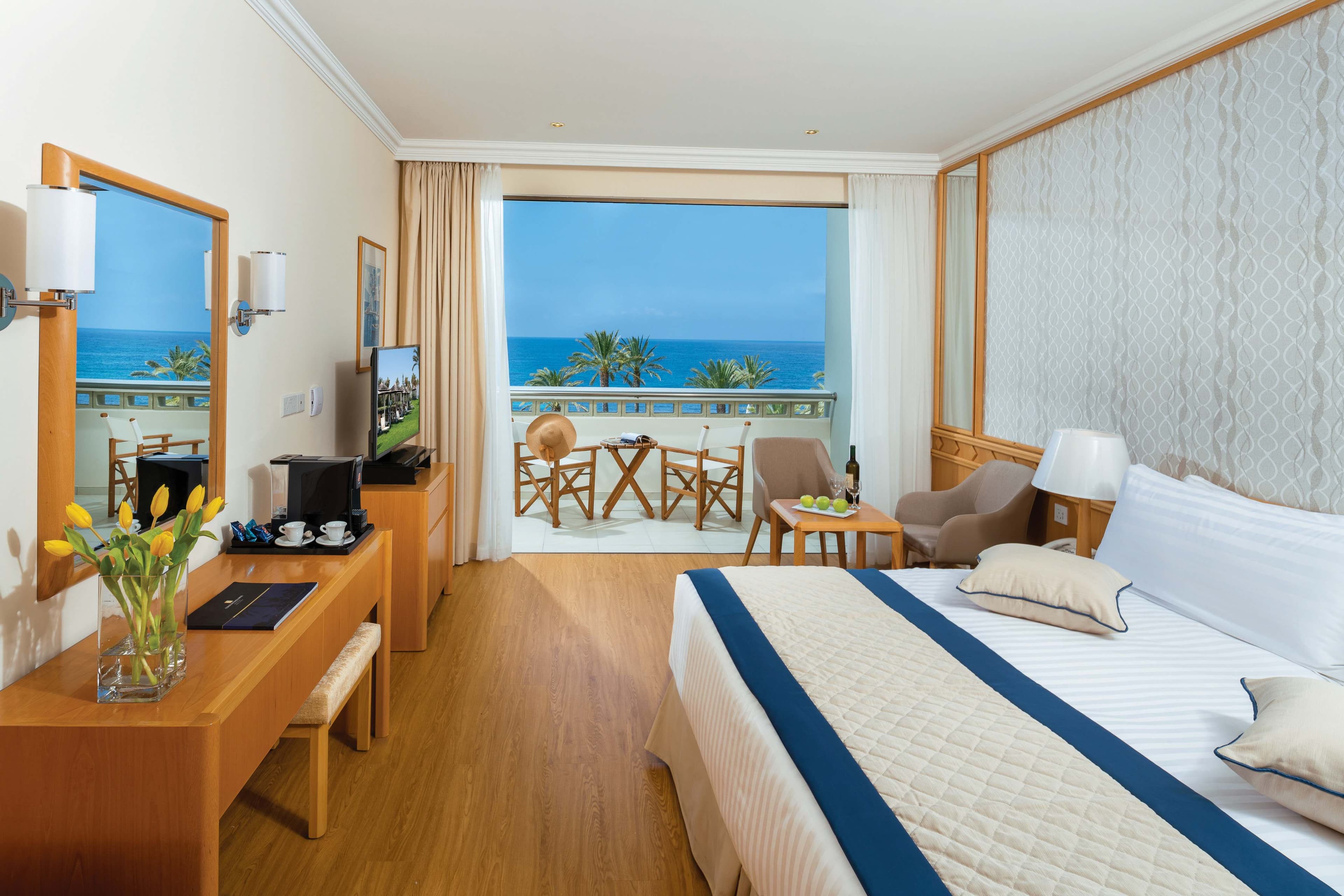 Constantinou Bros Athena Beach Hotel Ansicht 6