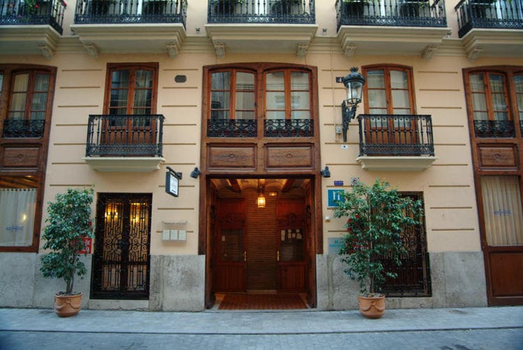 Hotel Ad Hoc Monumental