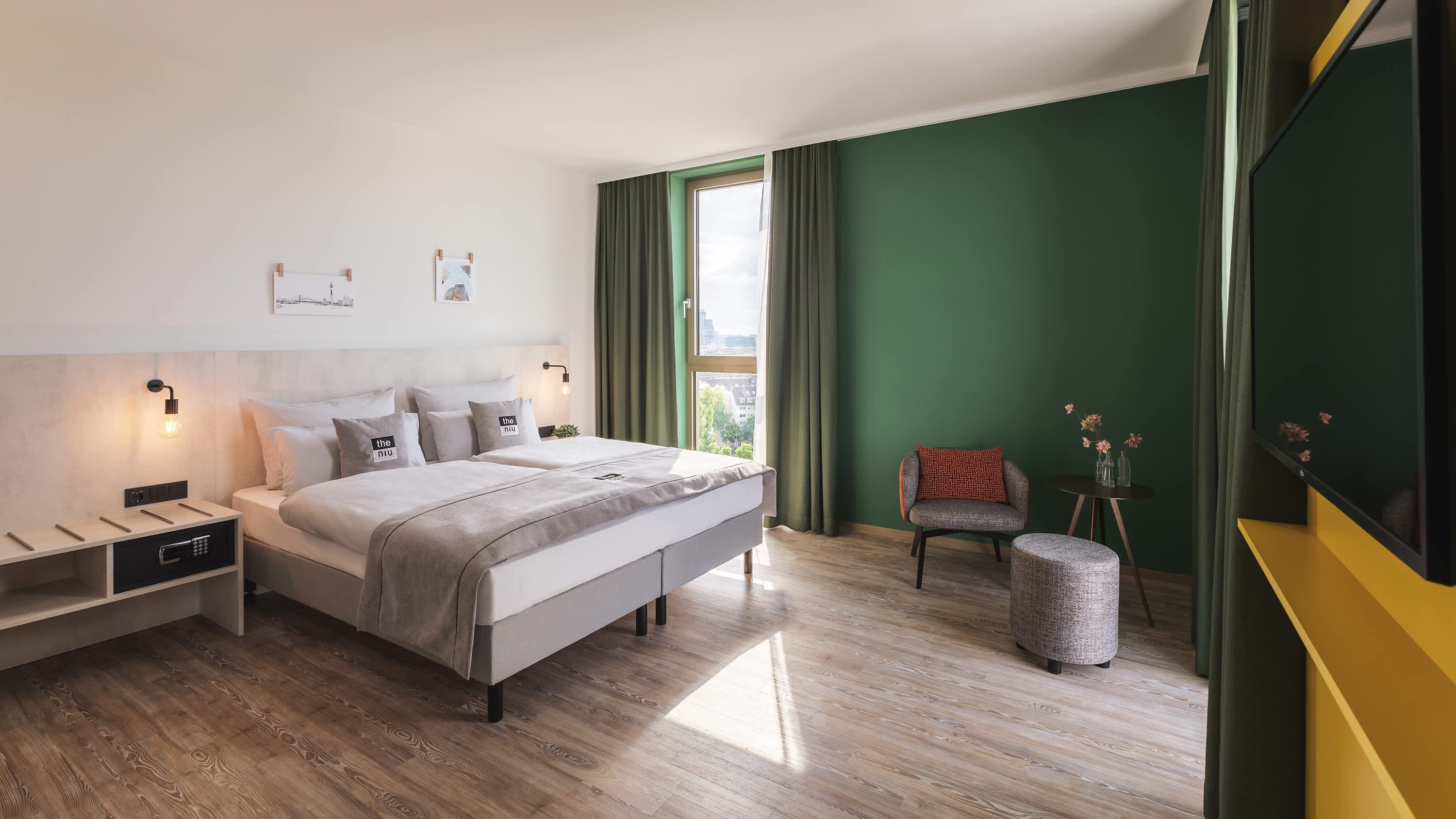 Holiday Inn - the niu, Tab Dusseldorf Main Station Ansicht 4