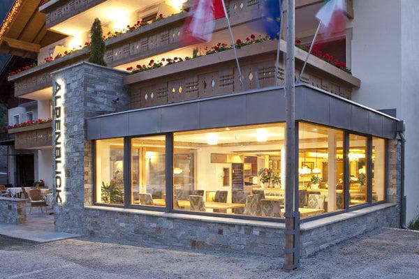 Hotel Alpenblick Ansicht 2