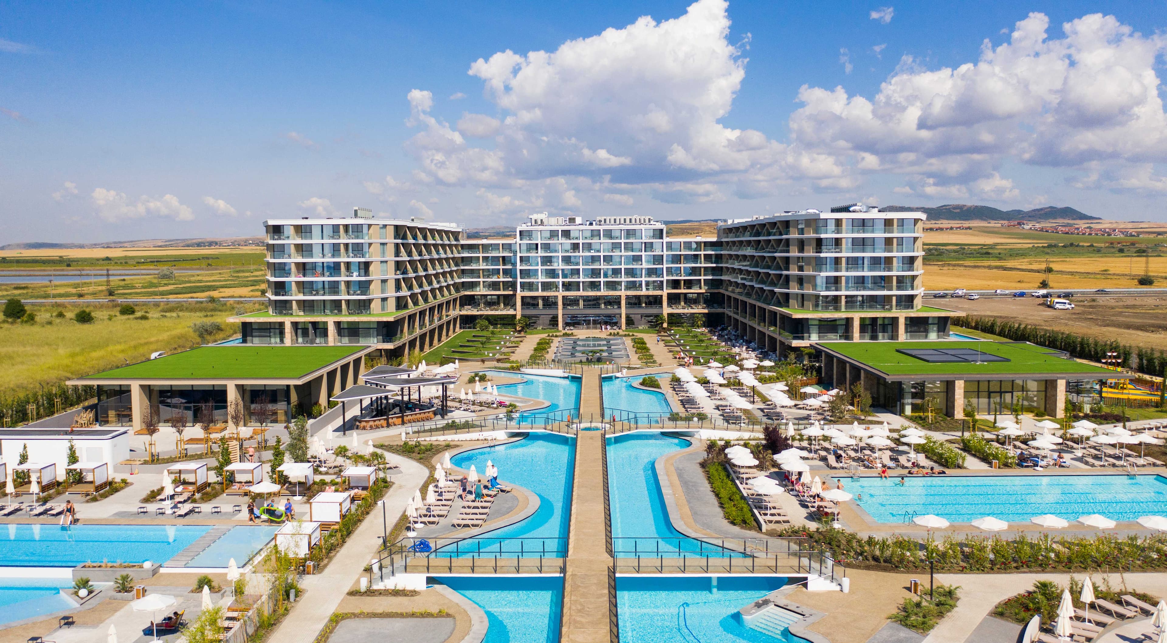 Wave Resort