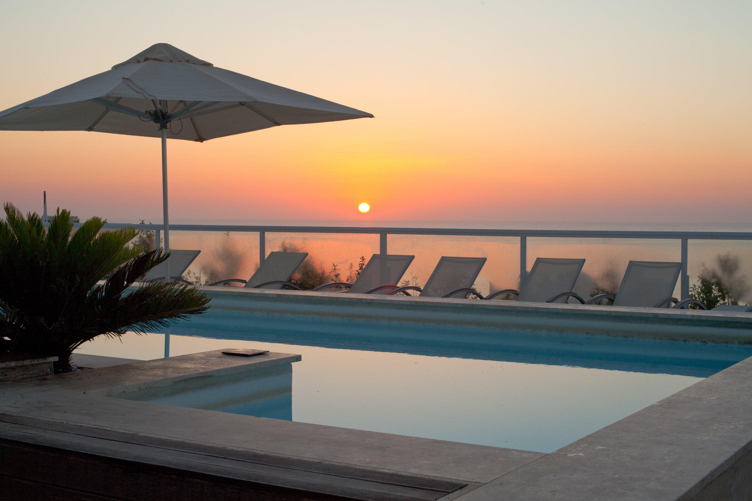 The George Urban Boutique Hotel