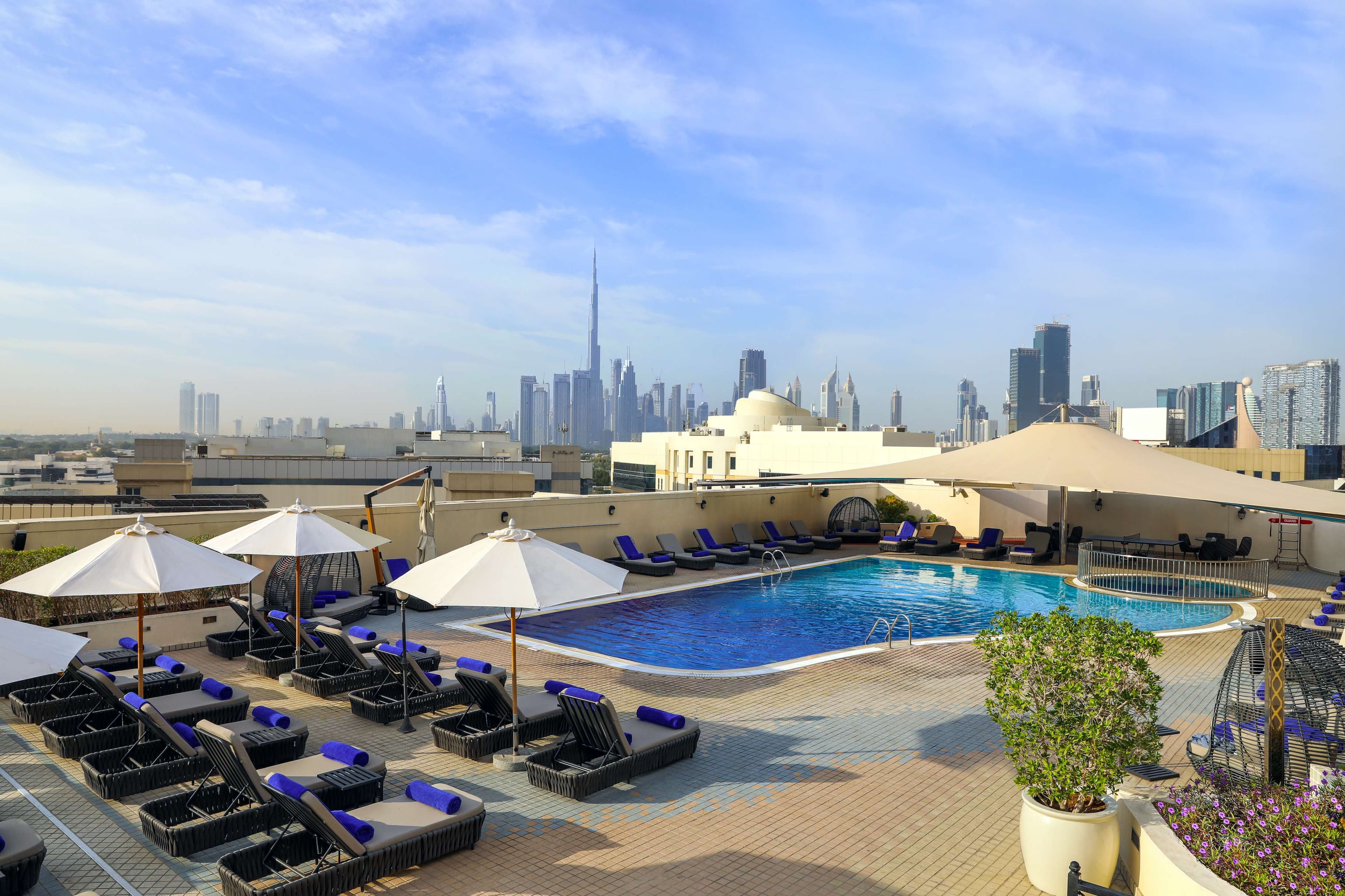 Mövenpick Hotel and Apartments Bur Dubai Ansicht 8