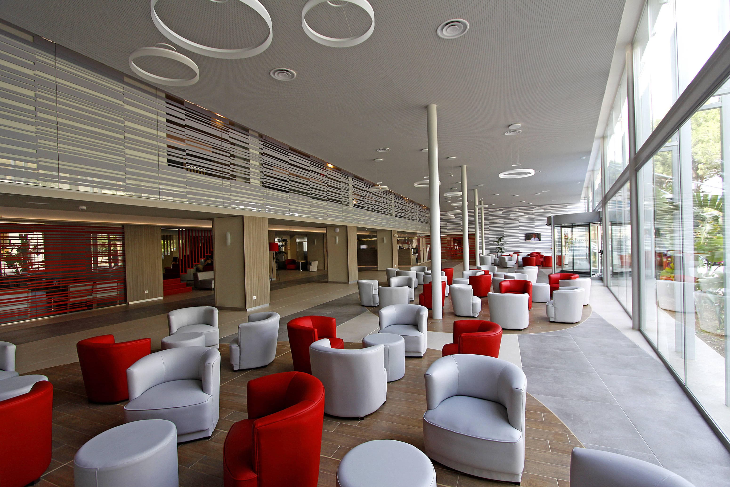 BG Tonga Tower Design Hotel & Suites Ansicht 9