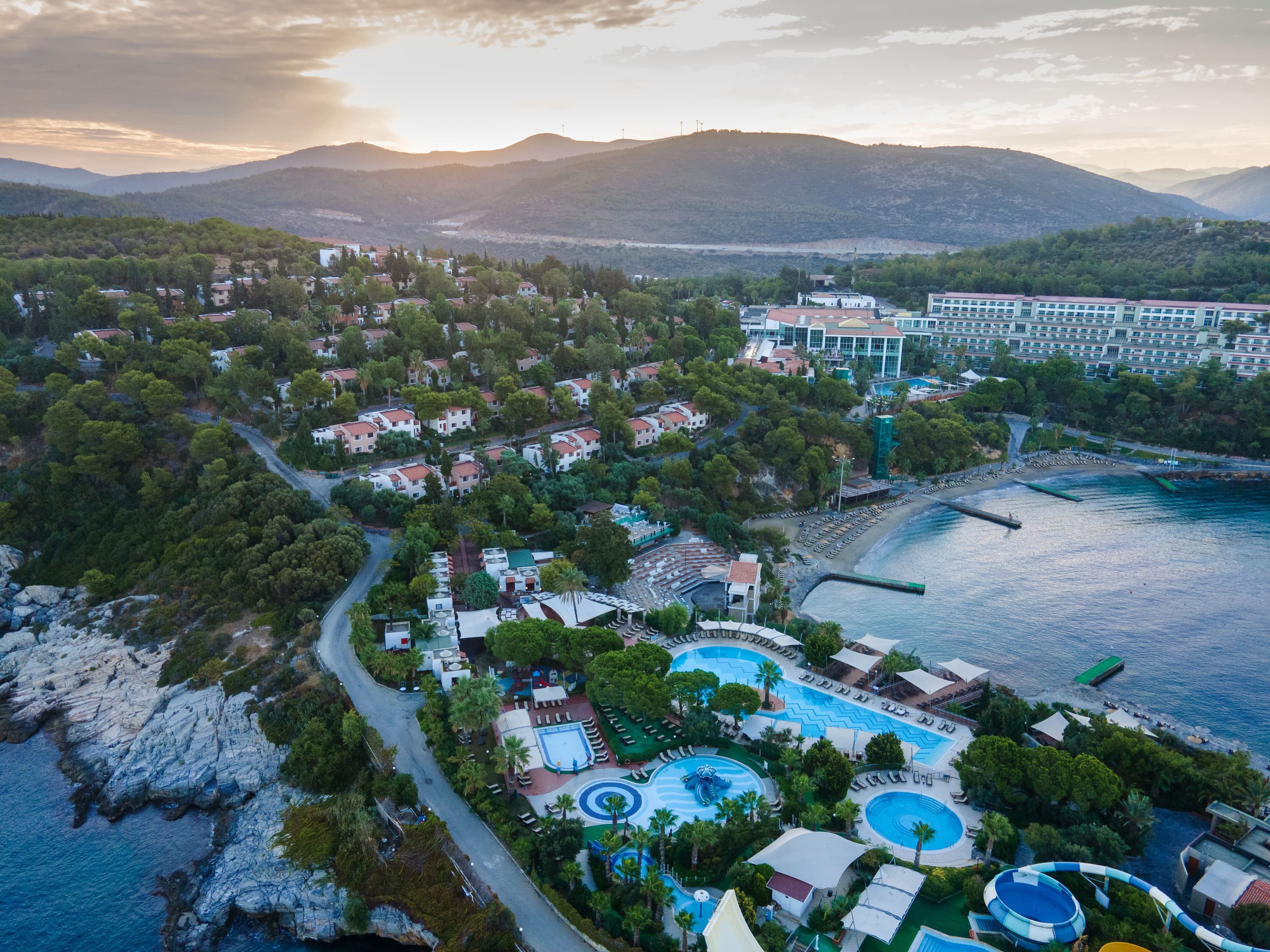 Hotel Pine Bay Holiday Resort Ansicht 2