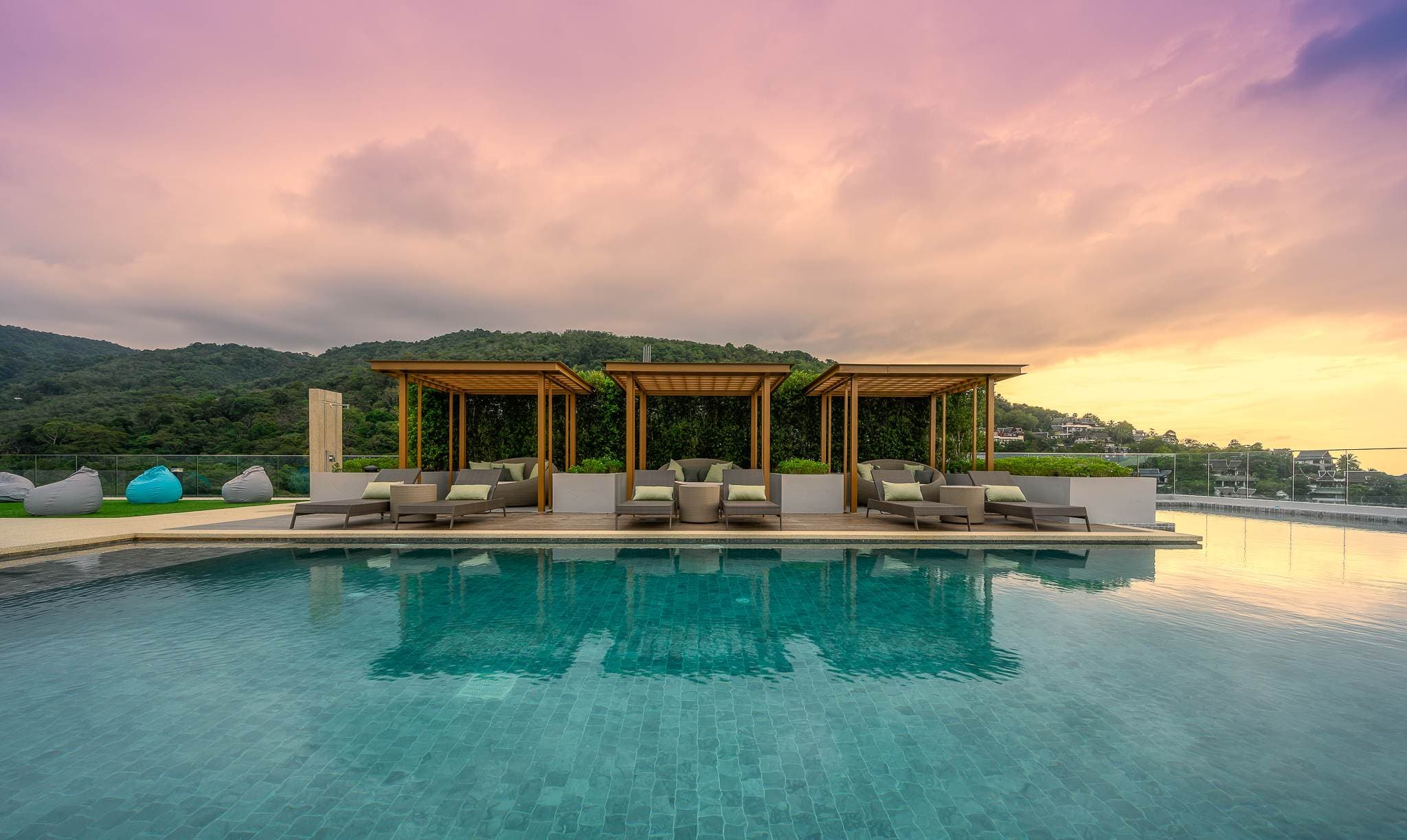 Mida Grande Resort Phuket Official Account