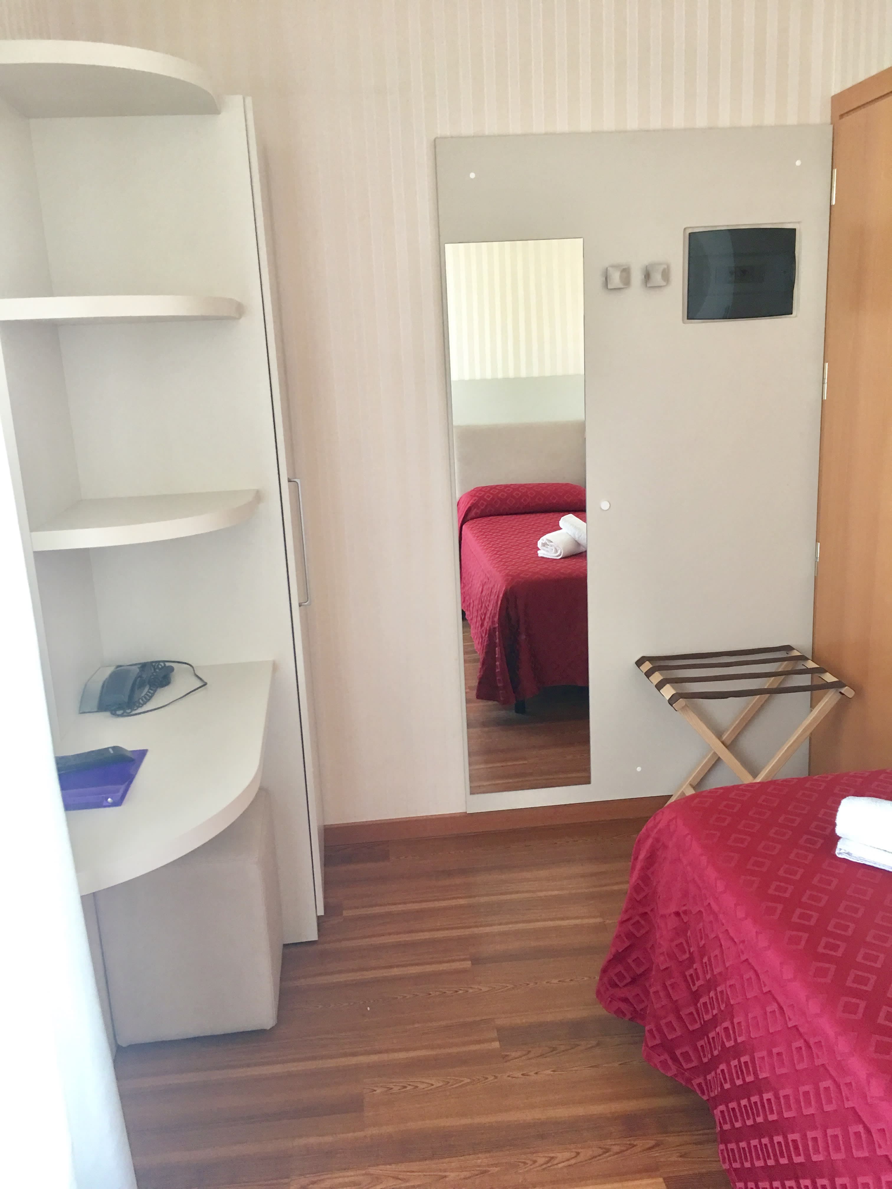 Hotel Monica Ansicht 2