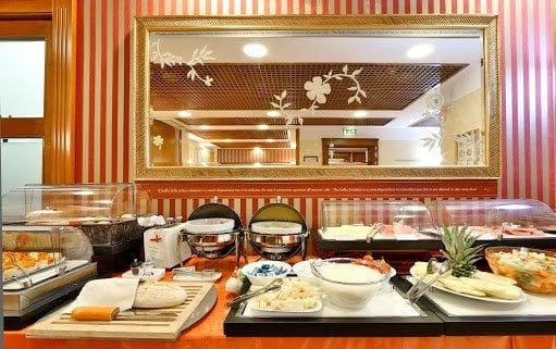 Hotel Maggiore Ansicht 8