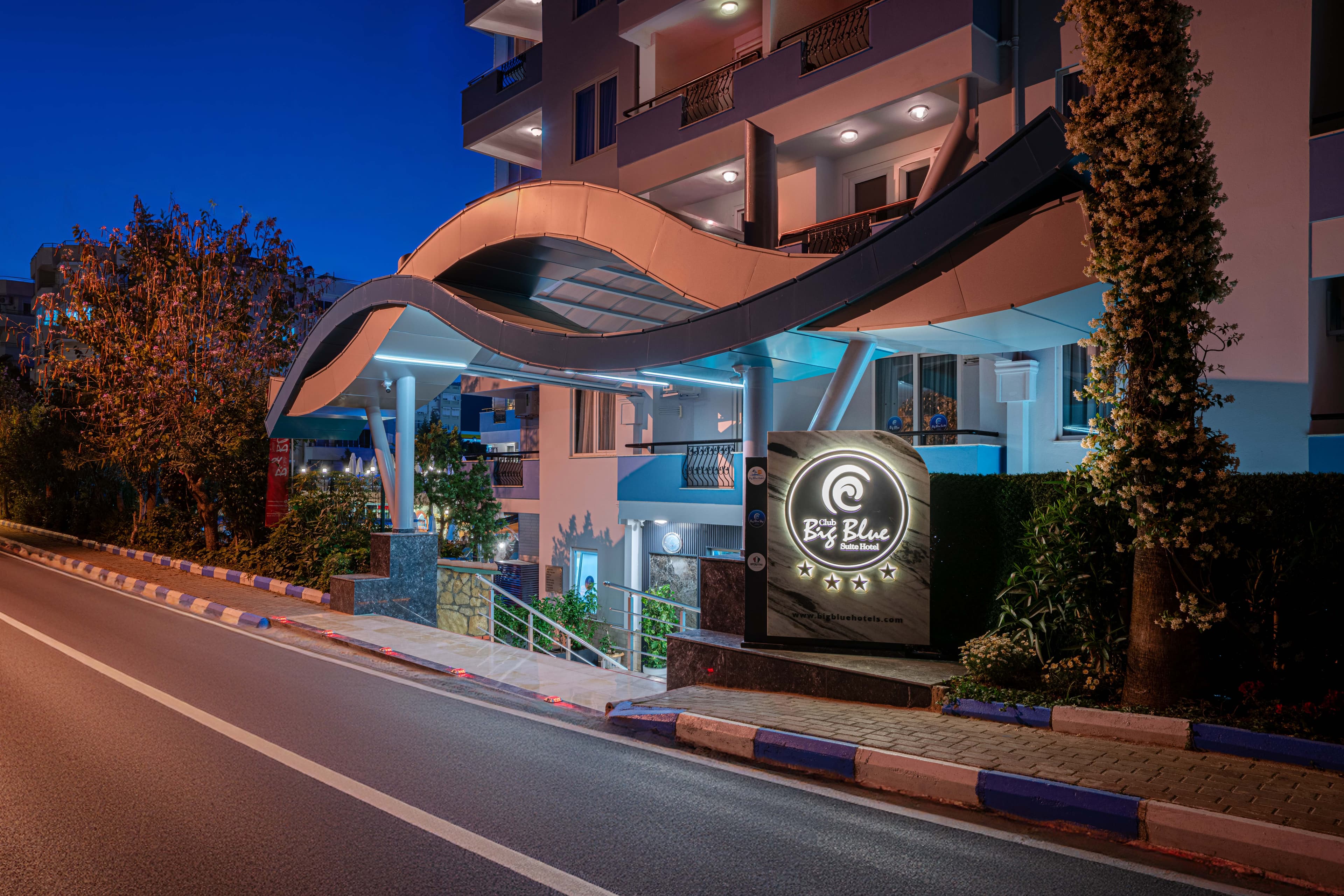 Club Big Blue Suite Hotel Ansicht 2