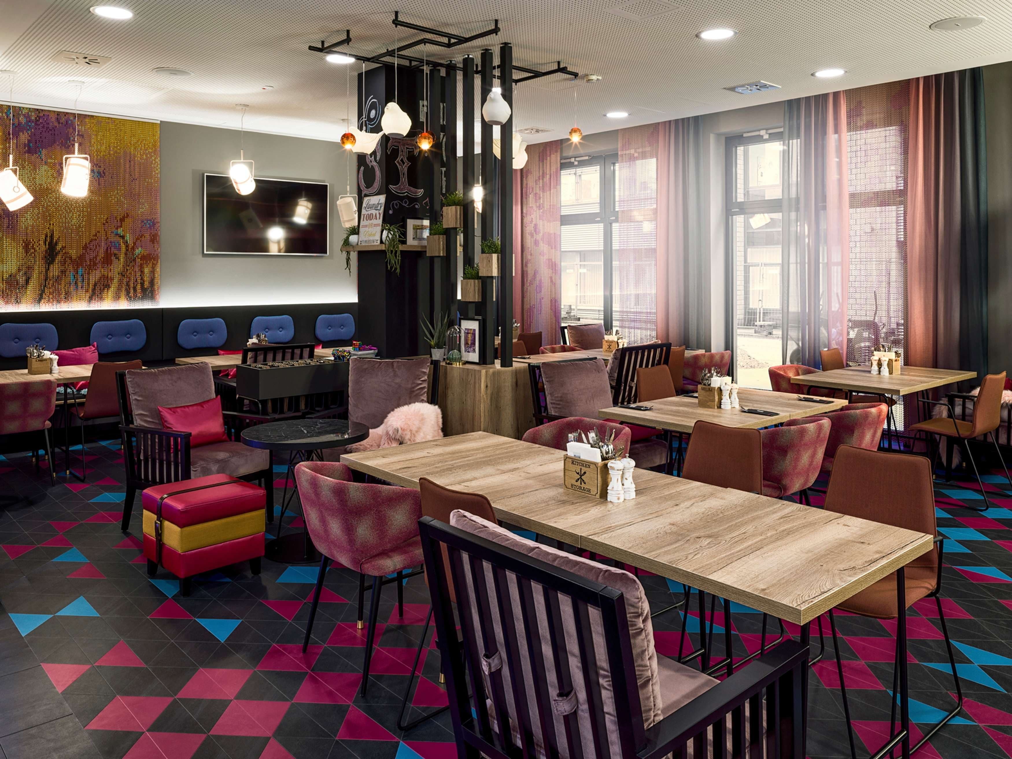 Holiday Inn - the niu, Cobbles Essen Ansicht 10