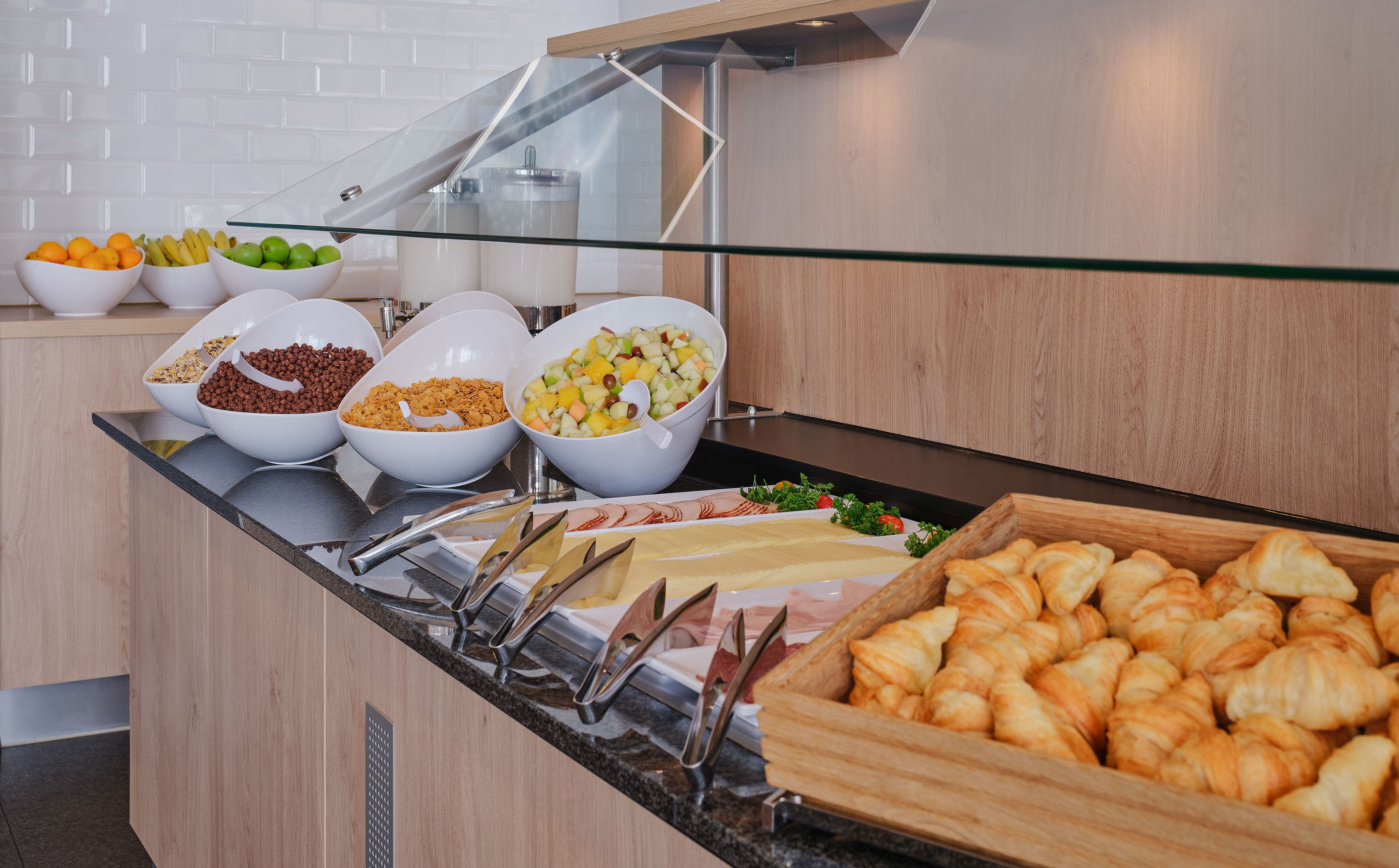 Holiday Inn Express Frankfurt - Airport Ansicht 8