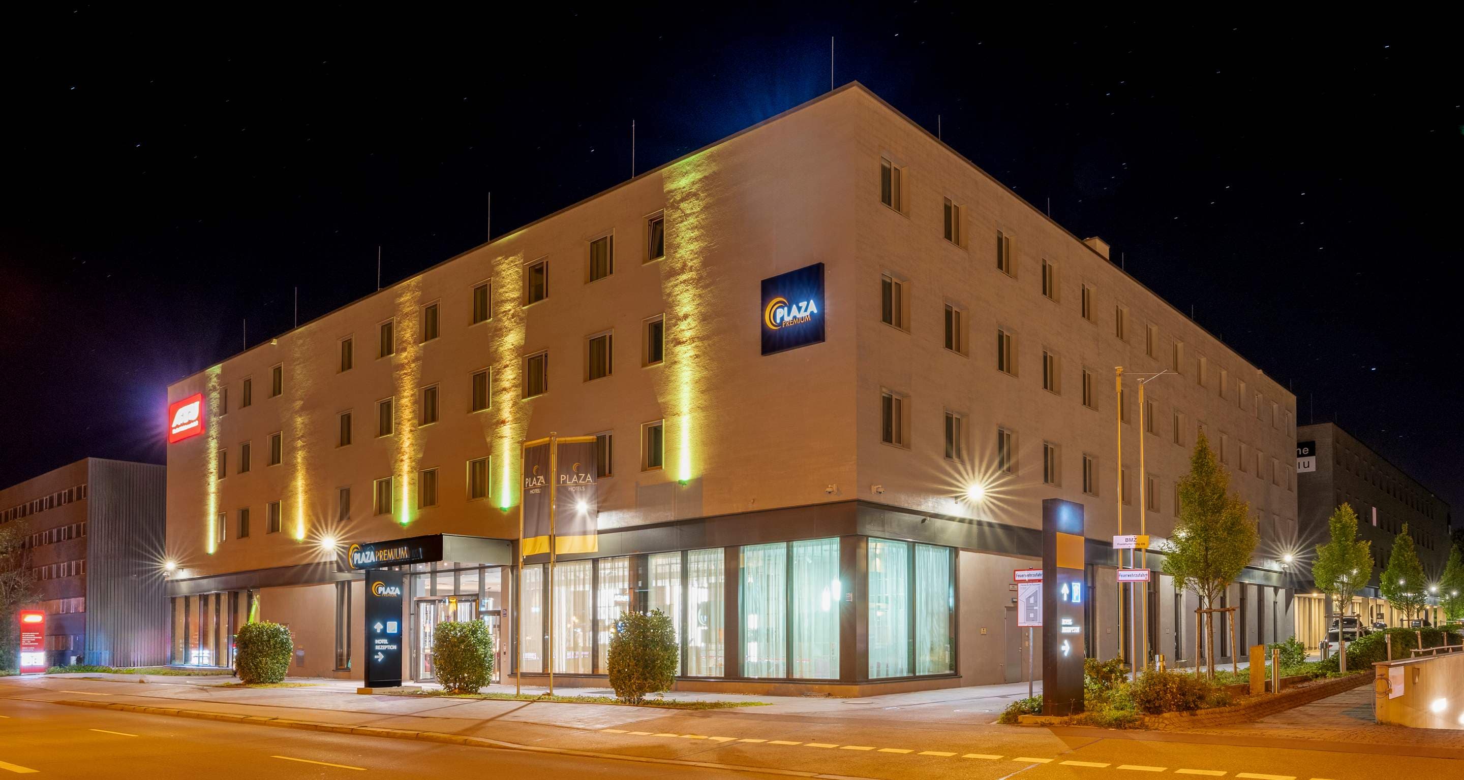 PLAZA Premium München Ansicht 2
