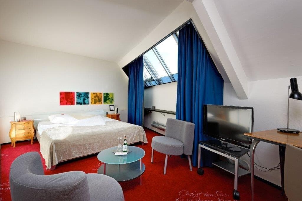 Hotel du Théâtre By Fassbind Ansicht 3