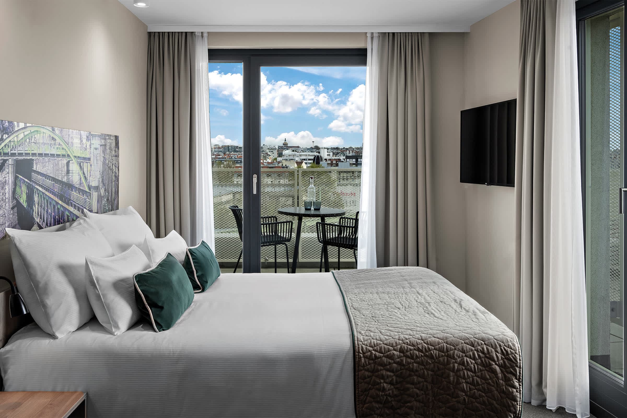 Leonardo Vienna City West Ansicht 6