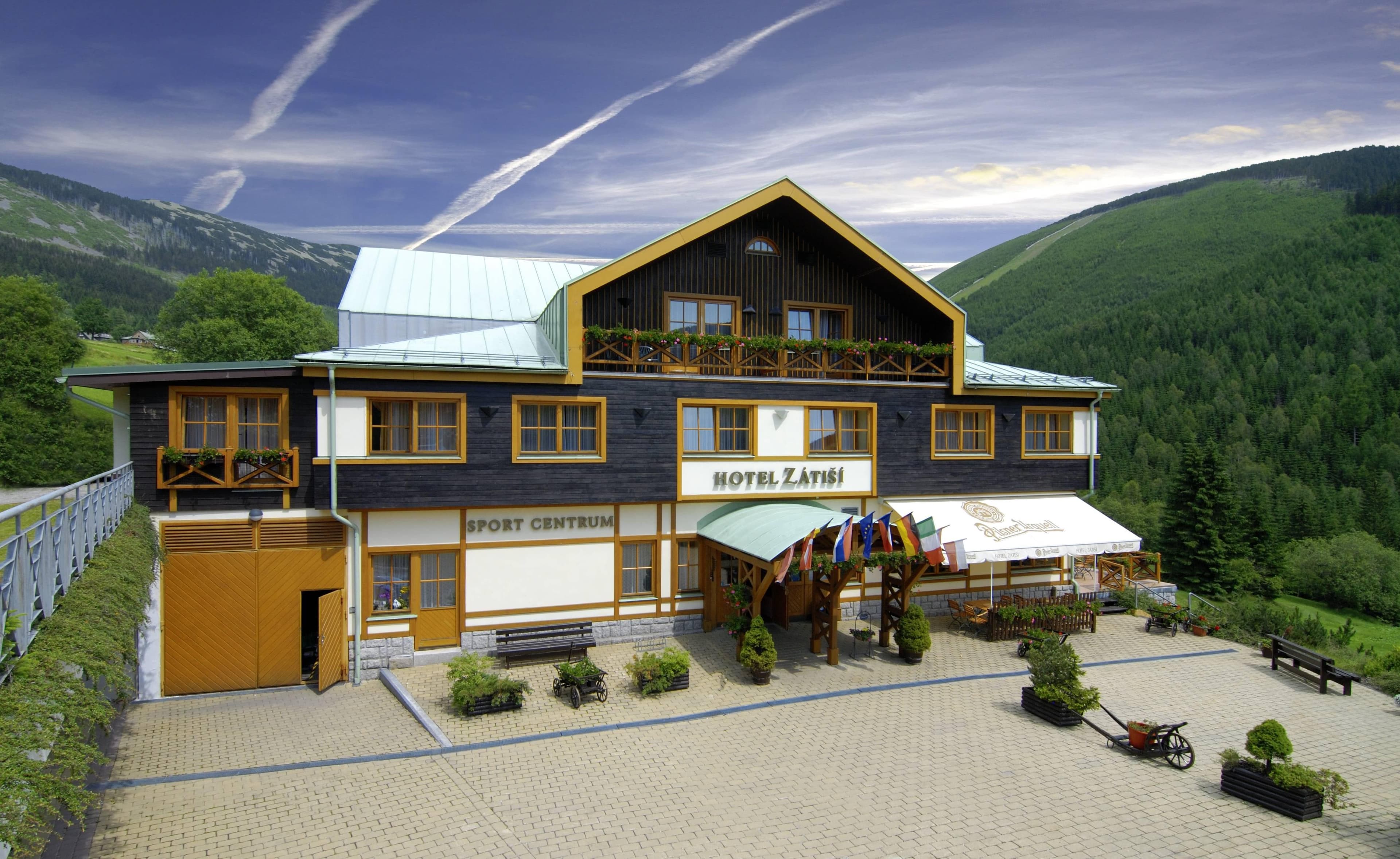 Hotel Zatisi
