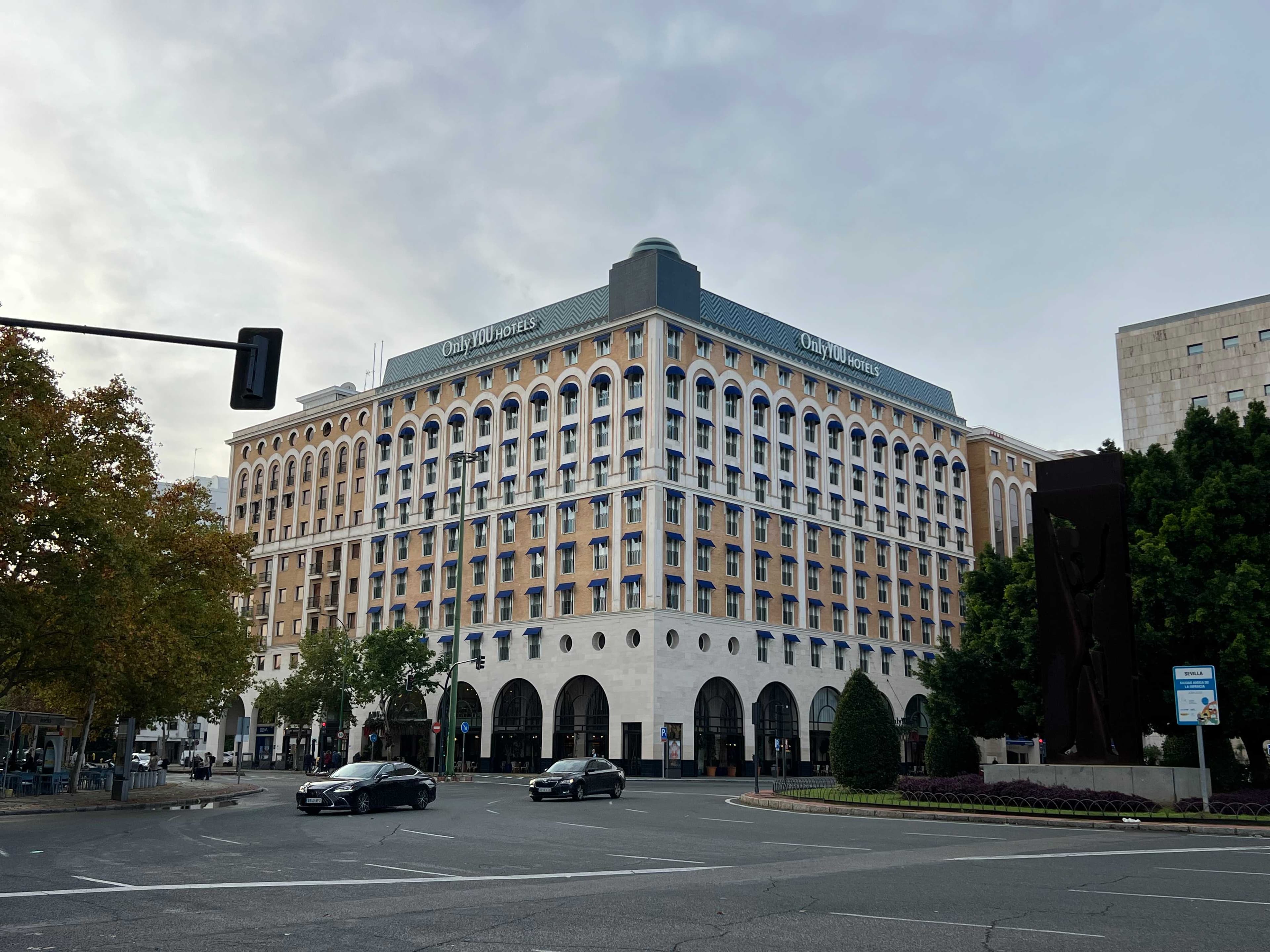 Only YOU Hotel Sevilla Ansicht 2