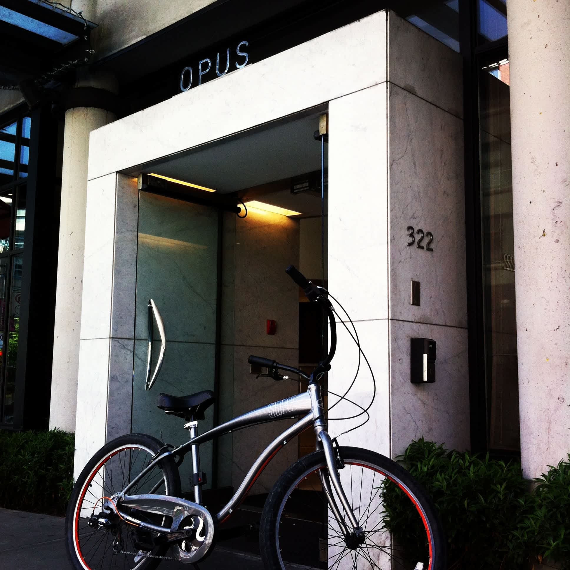 OPUS Hotel Vancouver Ansicht 2