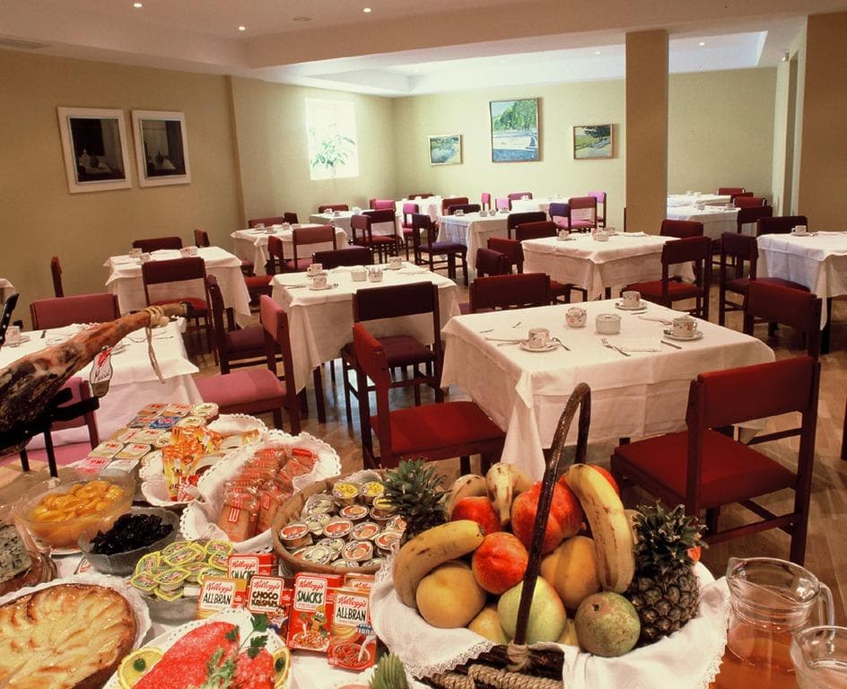 Hotel Carlton Rioja Ansicht 6