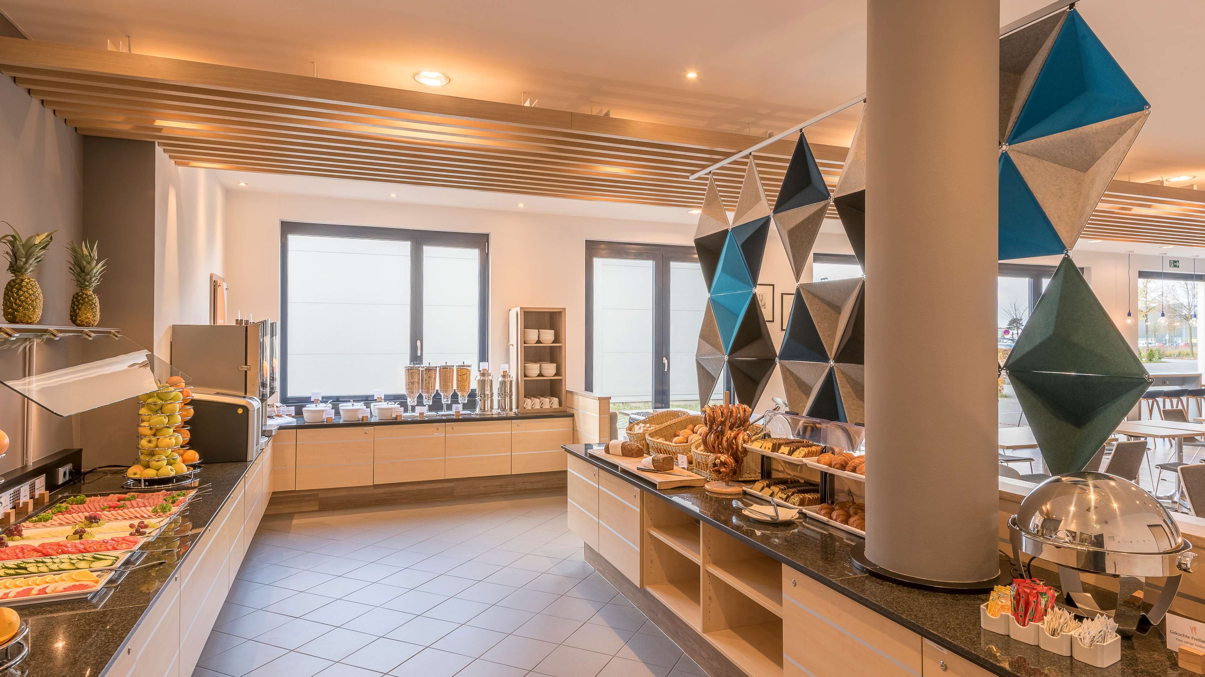 Holiday Inn Express München - Messe Ansicht 9