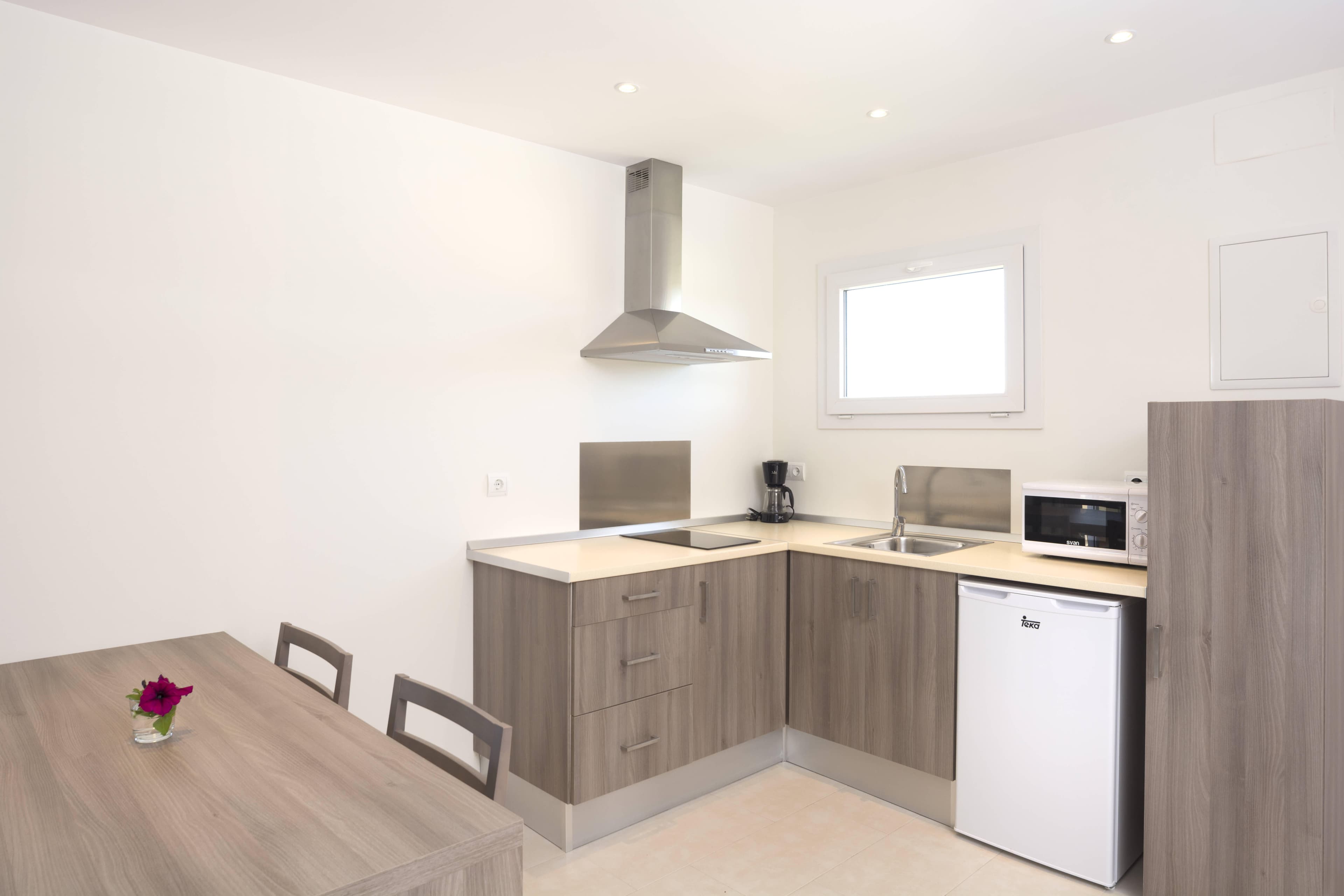Cabot Tres Torres Apartaments Ansicht 4