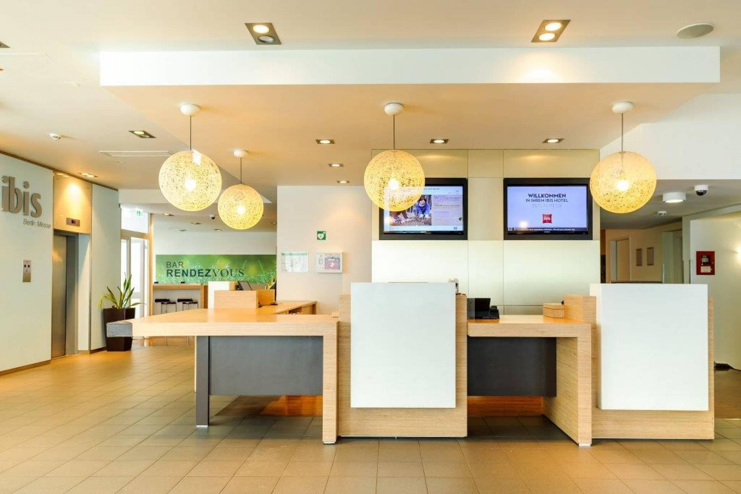 Ibis Berlin Messe Ansicht 9