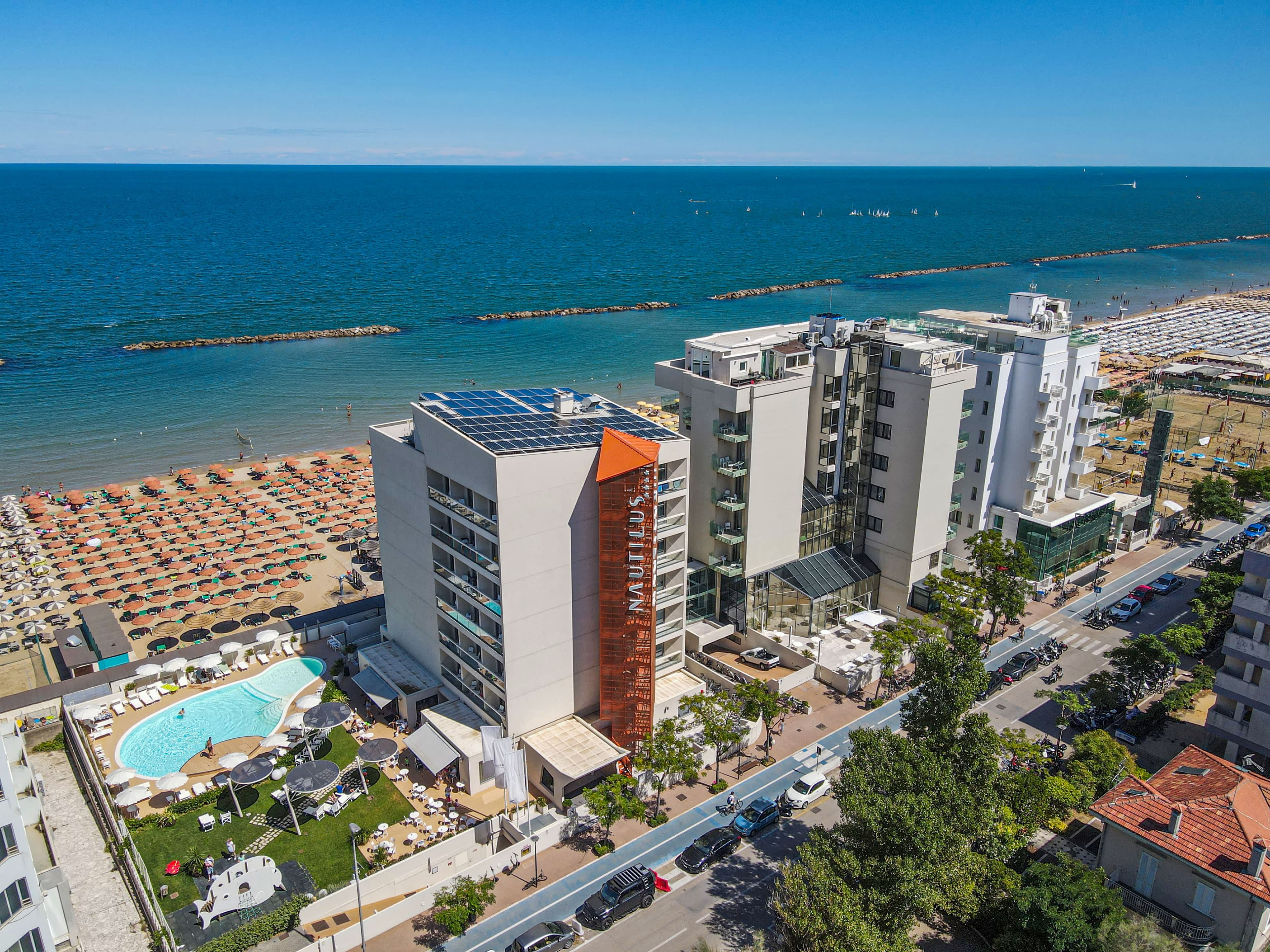 Nautilus Family Hotel
