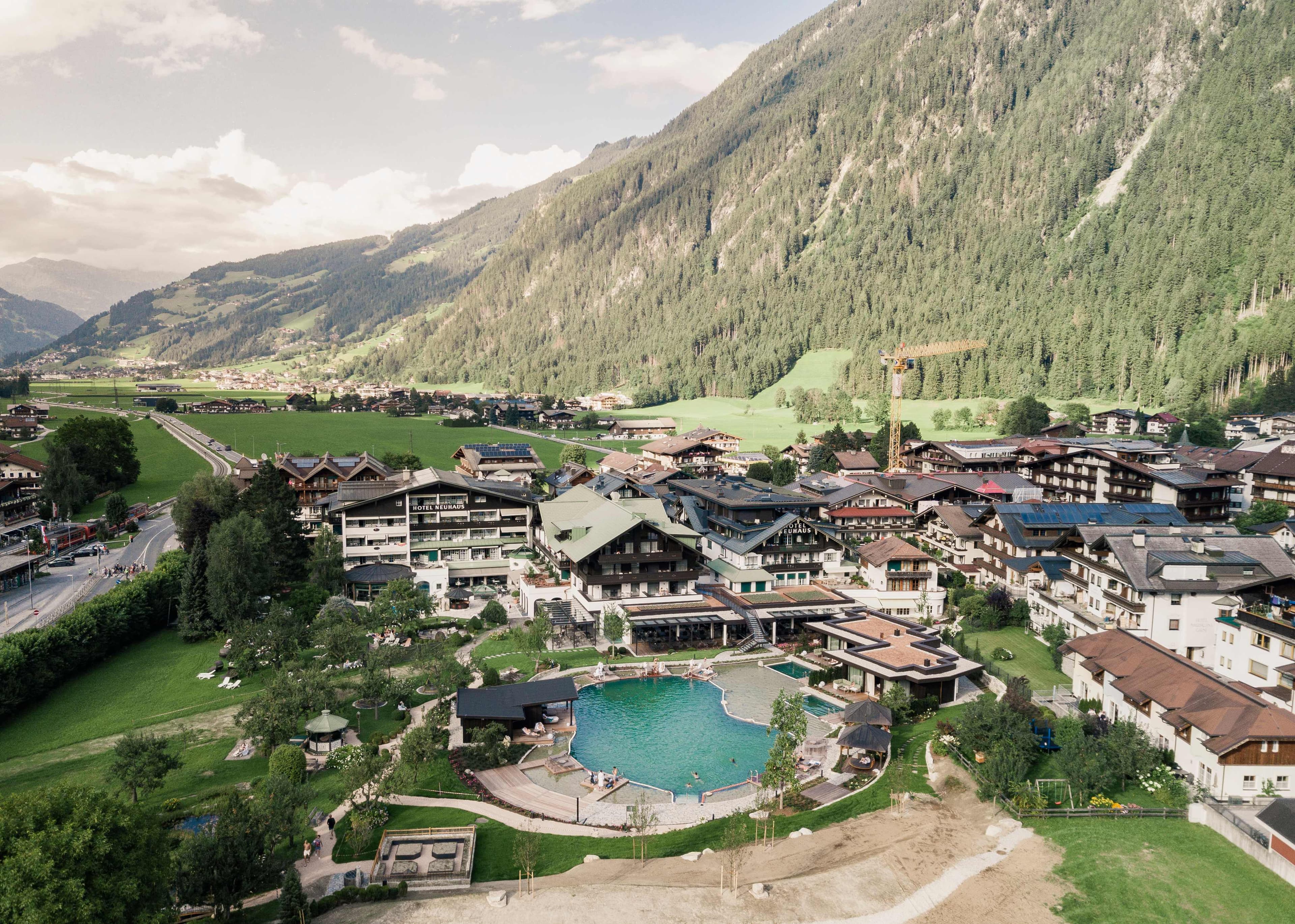 Neuhaus Zillertal Resort Ansicht 3