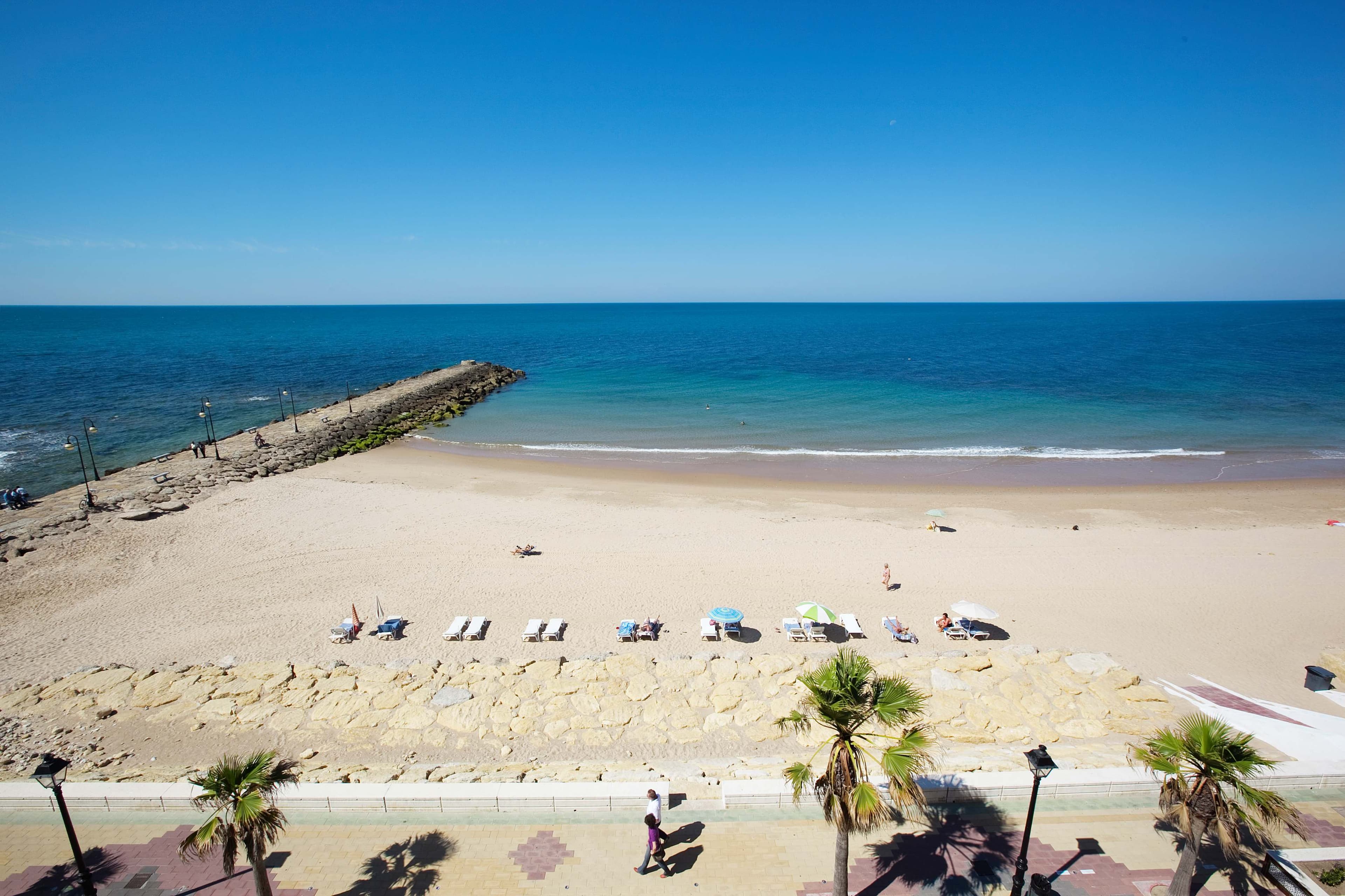 Hotel Duque de Najera Ansicht 9