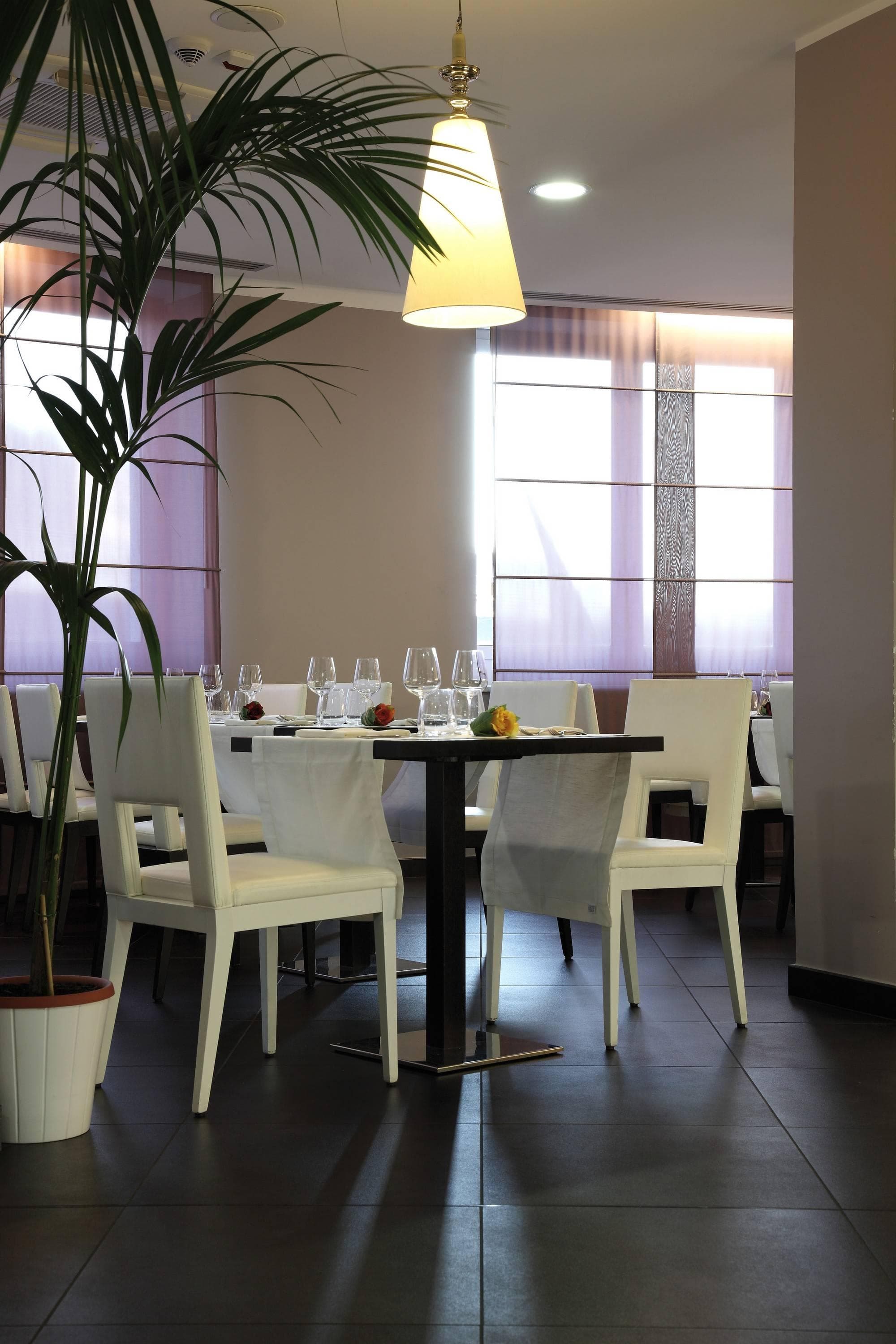 Hotel Holiday Inn Genoa City Ansicht 6