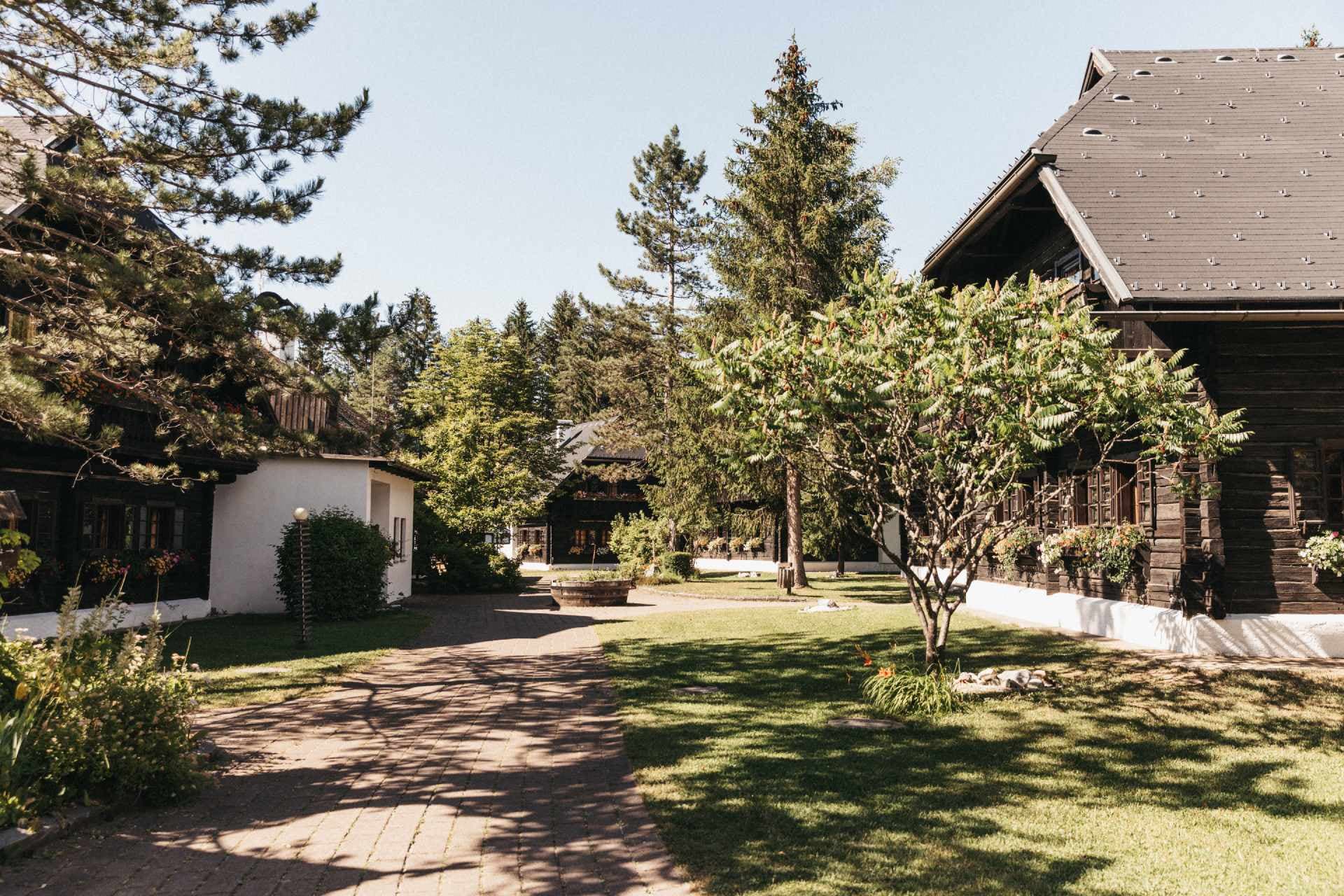 Naturel Hoteldorf Seeleitn Ansicht 2