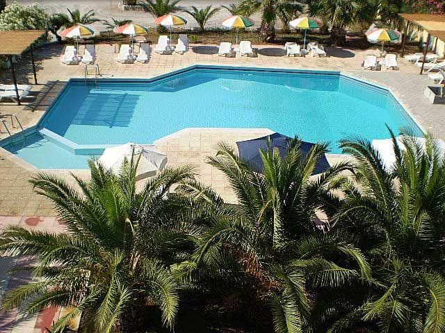 Leonidas Hotel & Studios Ansicht 4