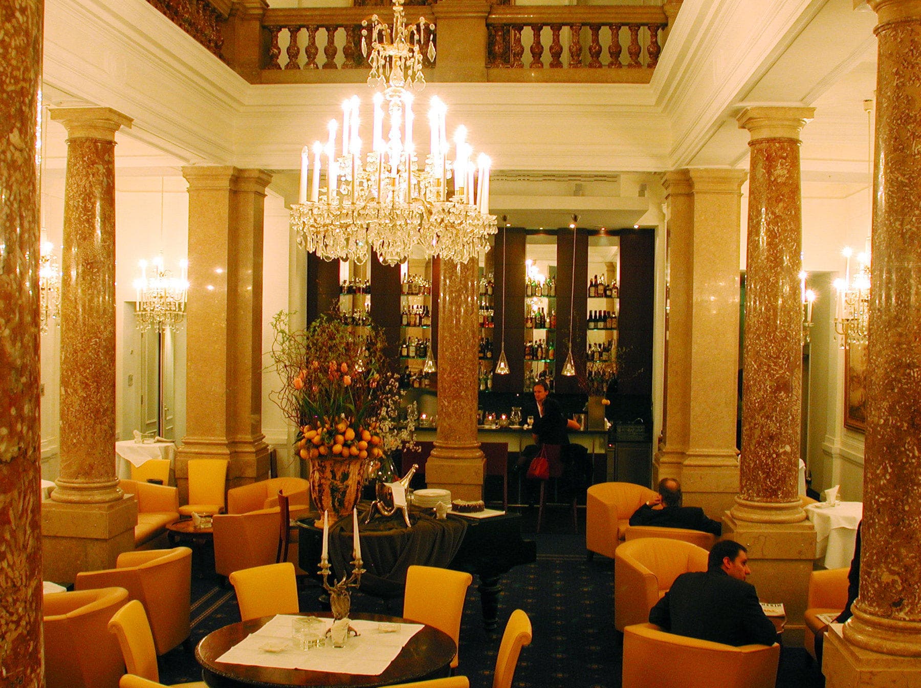 Hotel Ambassador Ansicht 5