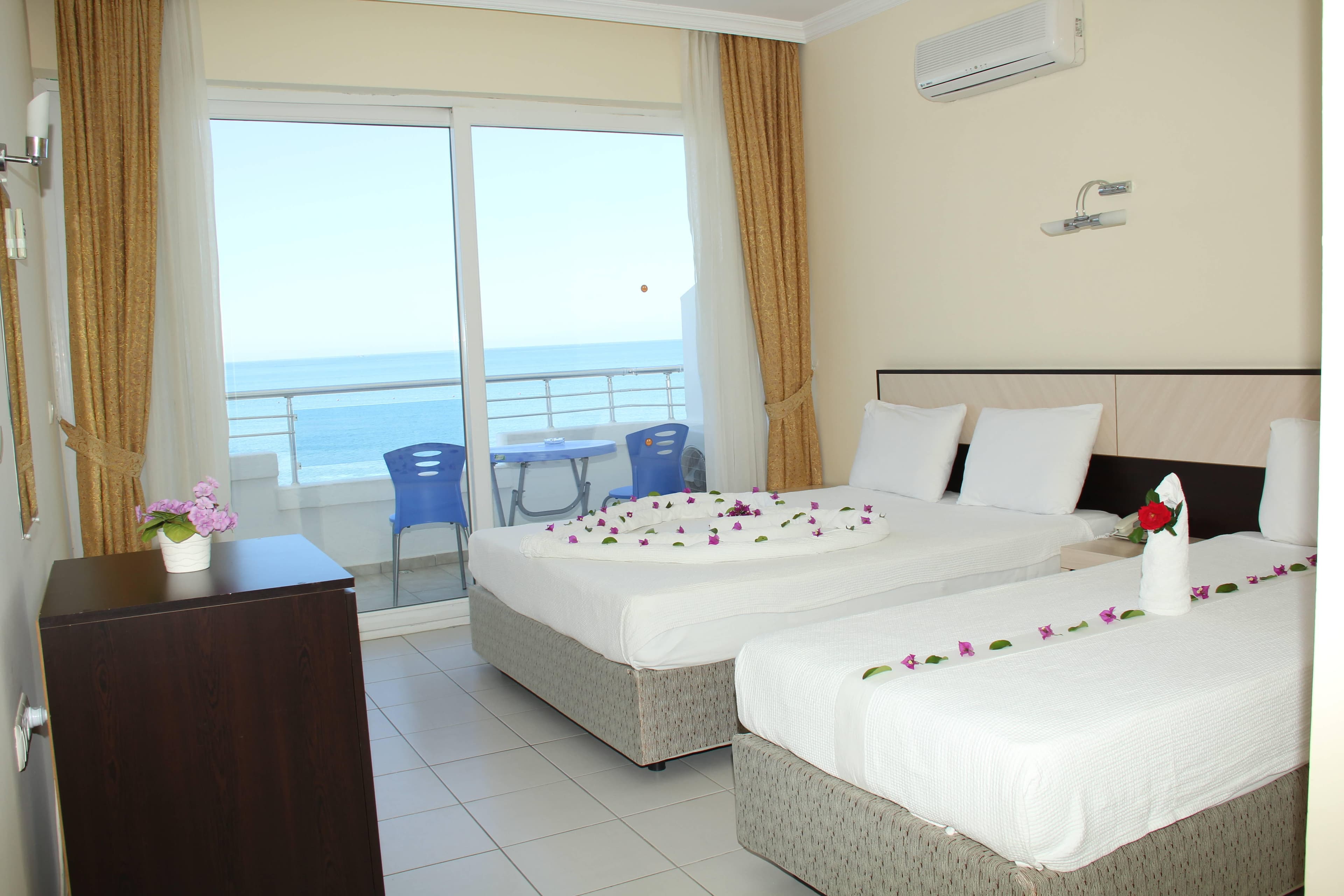 Hotel Side Beach Club Ansicht 3