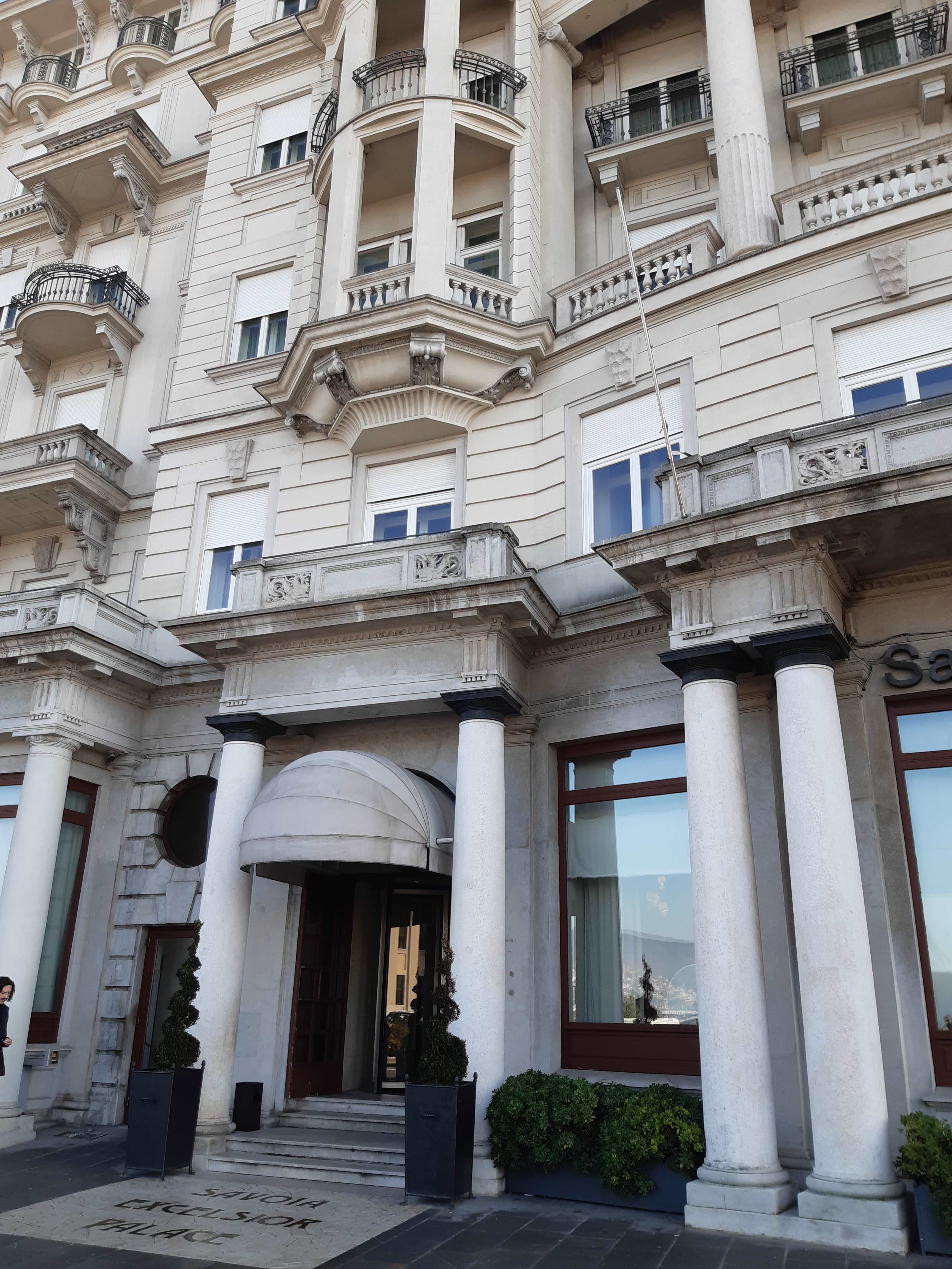 Hotel Savoia Excelsior Ansicht 2