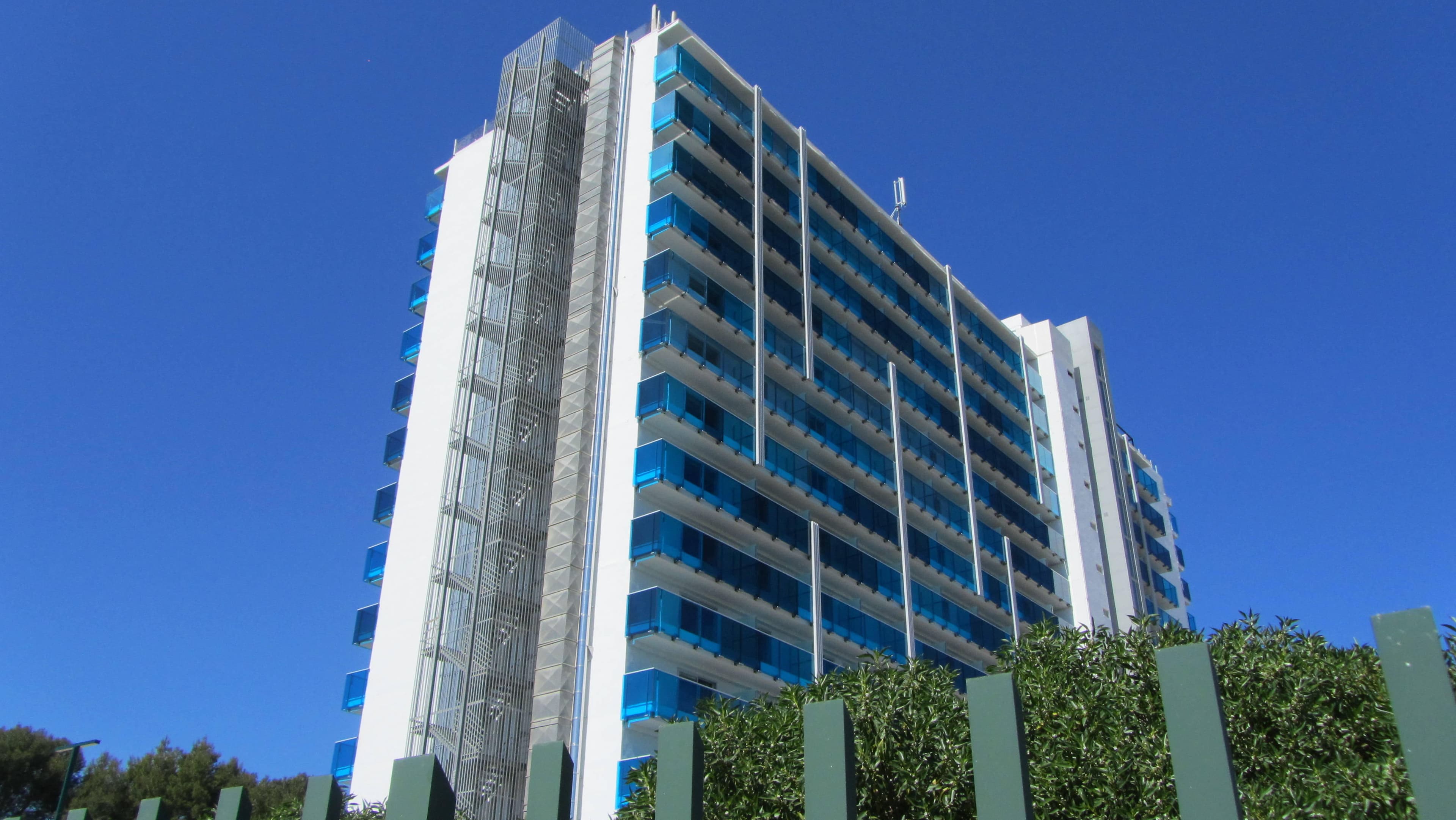 BG Tonga Tower Design Hotel & Suites Ansicht 3