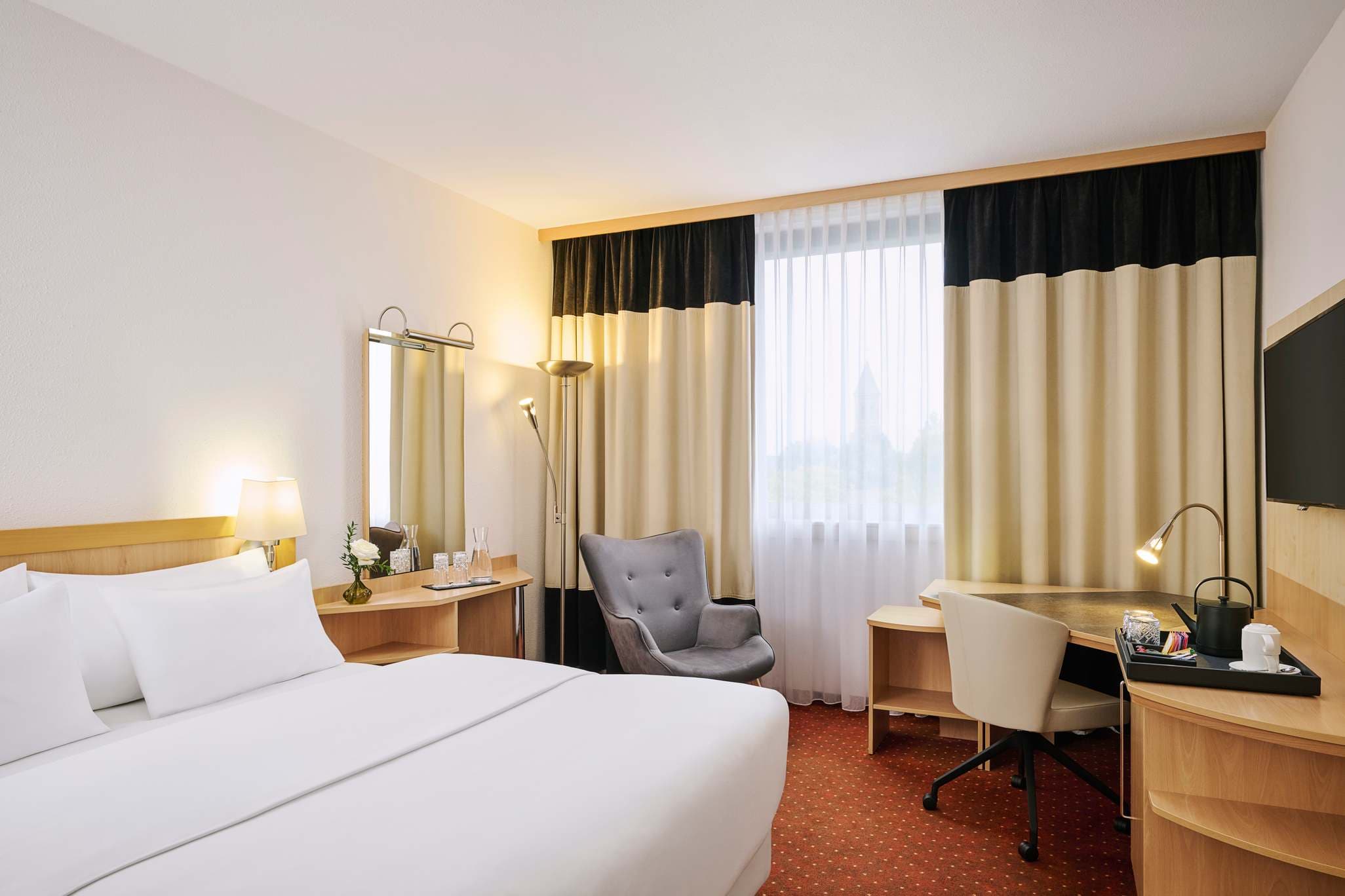 Hotel NH Oberhausen Ansicht 5