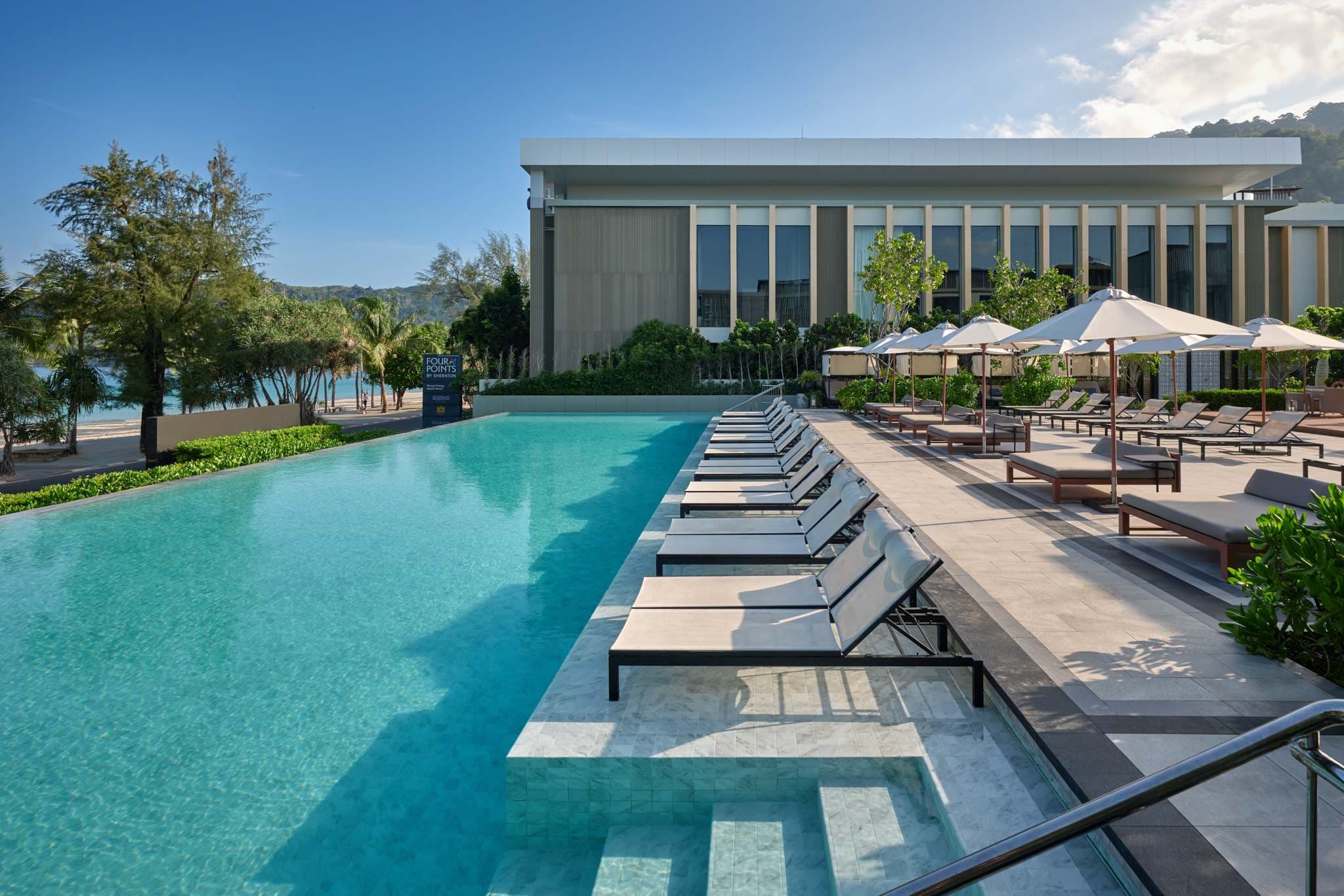 Four Points by Sheraton Phuket Patong Beach Resort Ansicht 9
