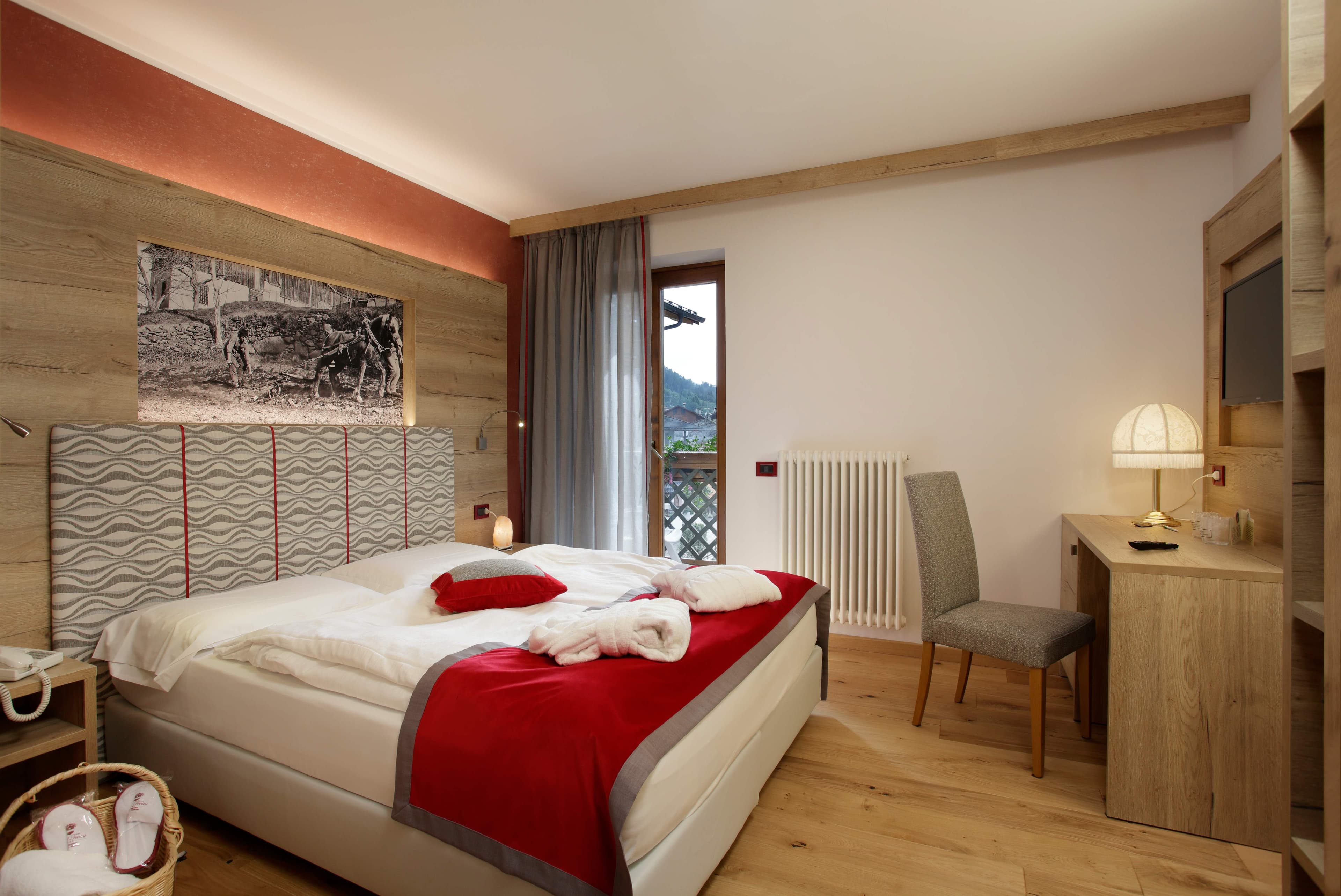 Tevini Dolomites Charming Hotel Ansicht 5