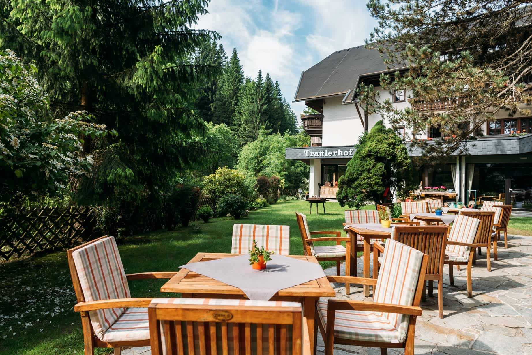 Hotel GUT Trattlerhof & Chalets Ansicht 2