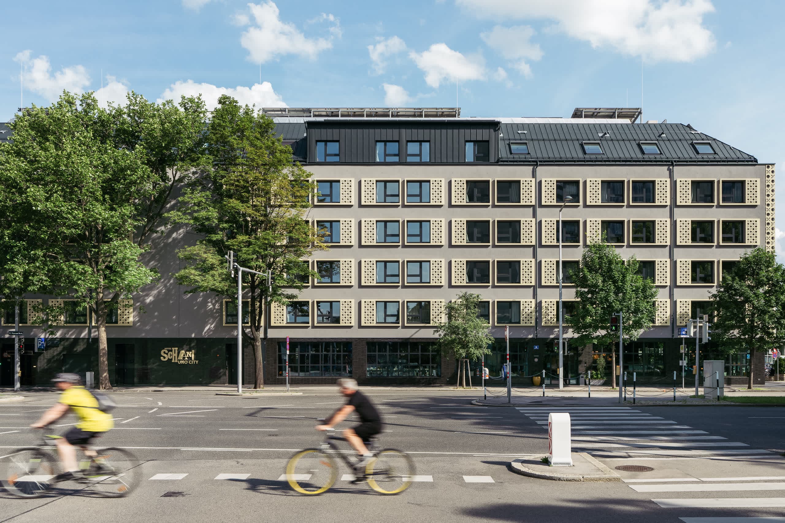 Hotel Schani UNO City Ansicht 2