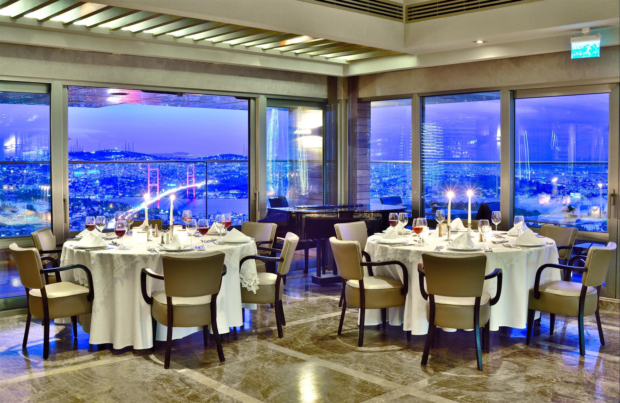 Mövenpick Hotel Istanbul Bosphorus Ansicht 9