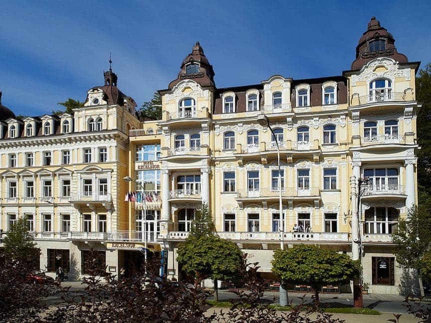 Hotel Excelsior