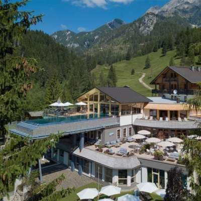 Almwellness Resort Tuffbad Ansicht 2