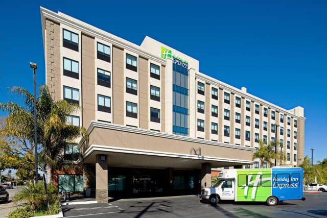 Hotel Holiday Inn Express Los Angeles LAX Airport