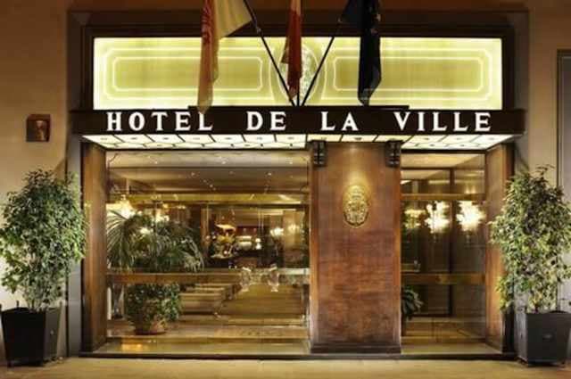 Hotel De la Ville
