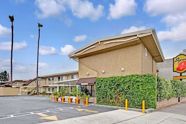 Super 8 Motel Culver City Area